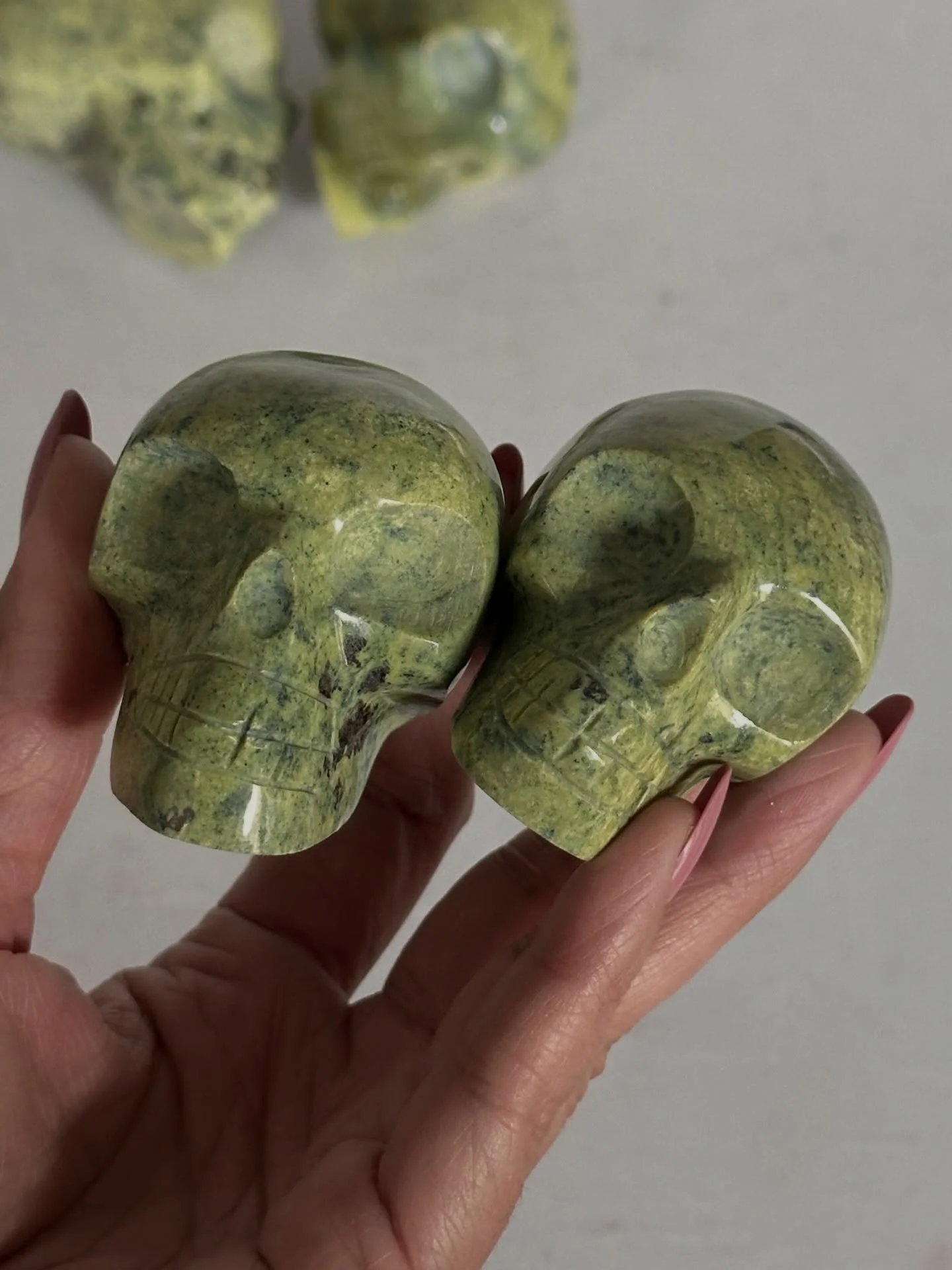 More sneaks for our Story Sale on Monday, 2/23 at 5pm PST 😍 Tune in to get a closer and grab yours. 

- Serpentine skulls, hearts &amp; obelisks 
- Midnight Lace Obsidian towers &amp; gua sha
- Raw Black Tourmaline from Brazil
- Dendritic Opal merma