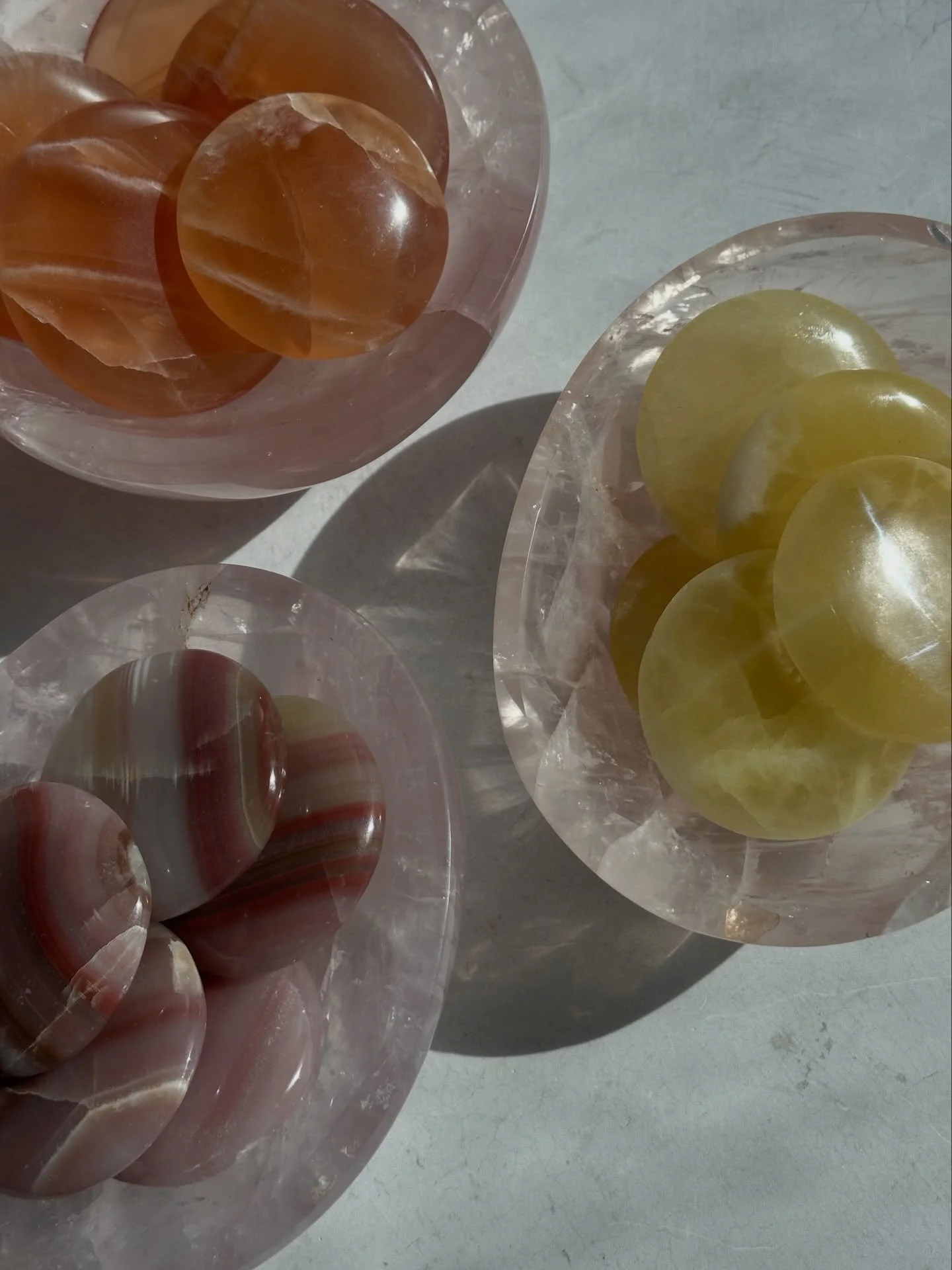 Calcite flat stones &amp; Rose Quartz bowls have been added to tomorrow&rsquo;s story sale lineup! It&rsquo;s definitely giving Spring 🌷🌼

Story Sale: Saturday, 4/4 at 4pm PST