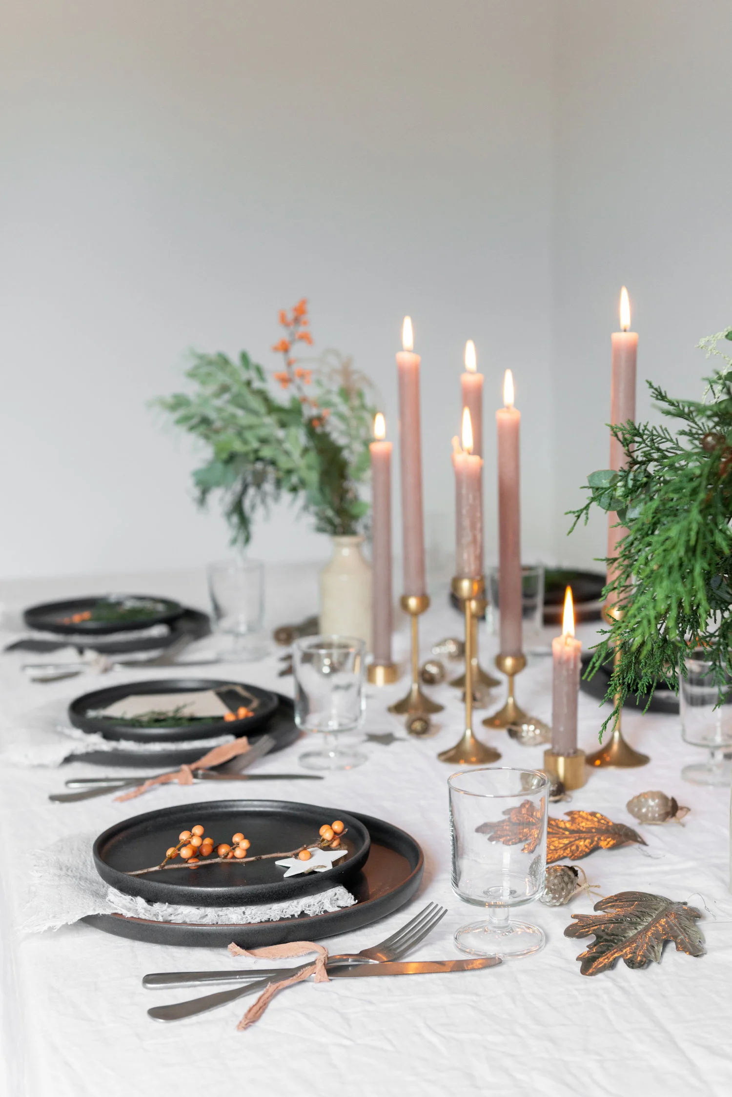 A+Soulful+gathering_+Simple+ideas+to+hot+2+or+200.+Hannahbullivant (1).jpg