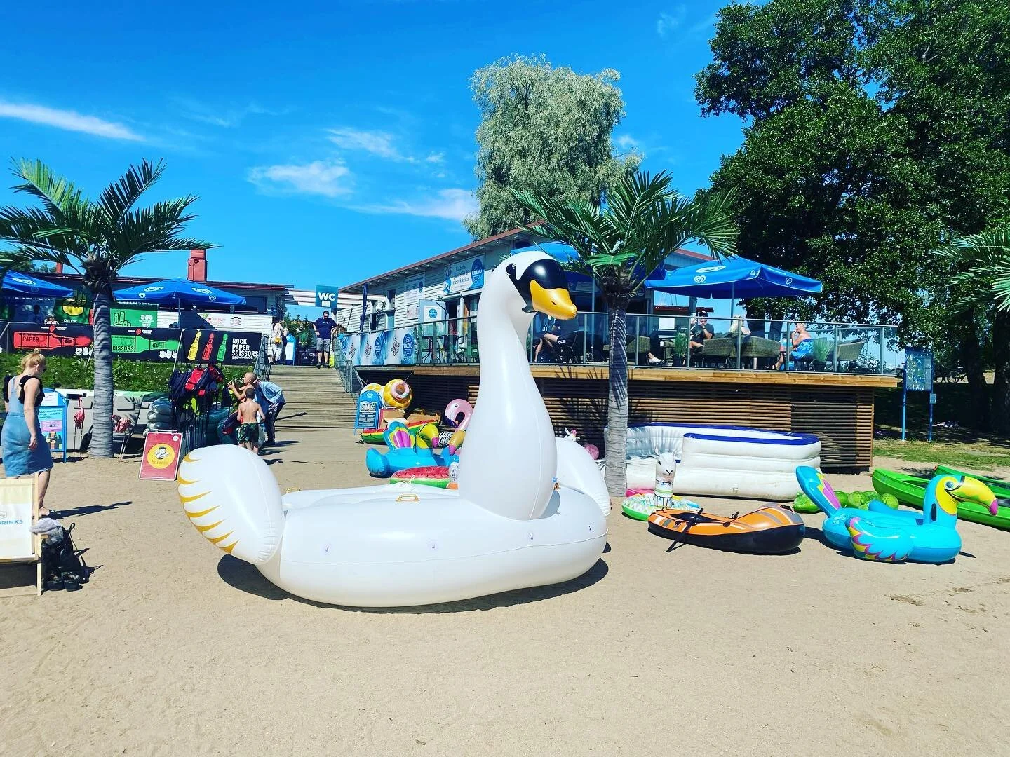 Cafe Väinö Suomen paras kesärantakahvila