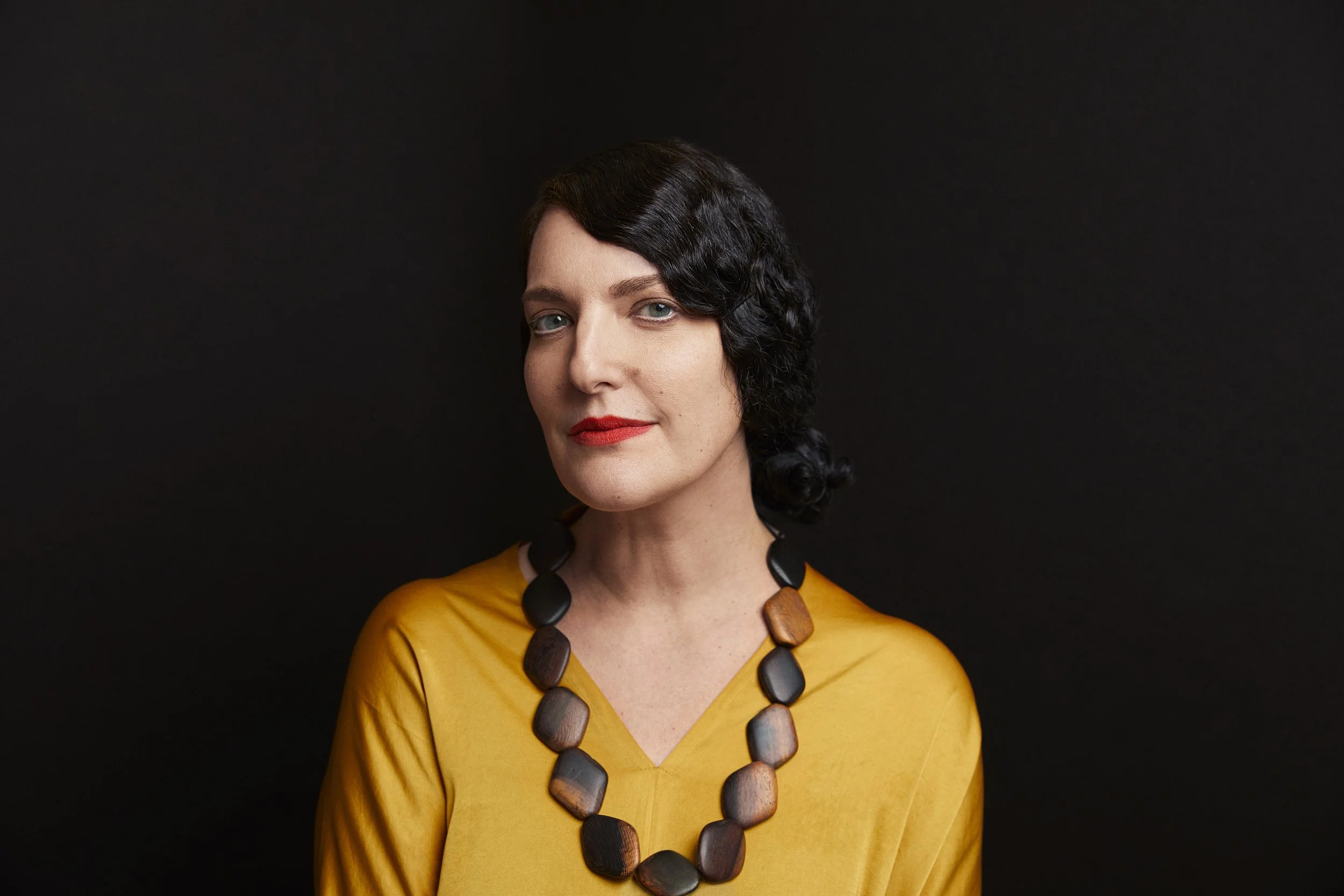 Lisa Tziona Switkin Headshot