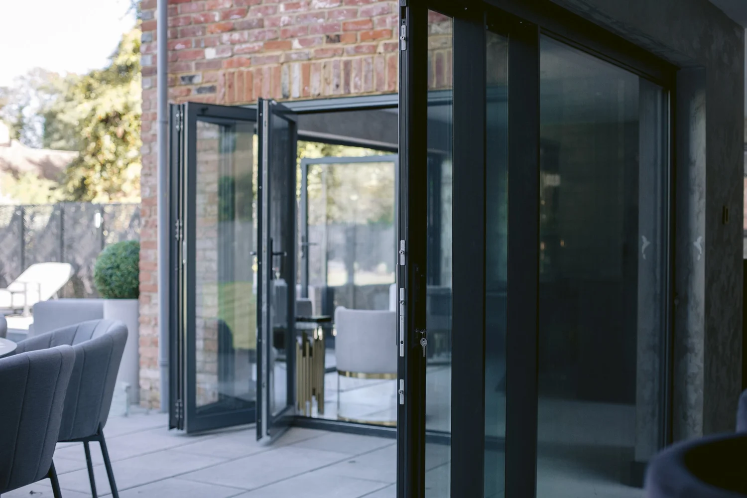 LB Windows and Doors Ltd
