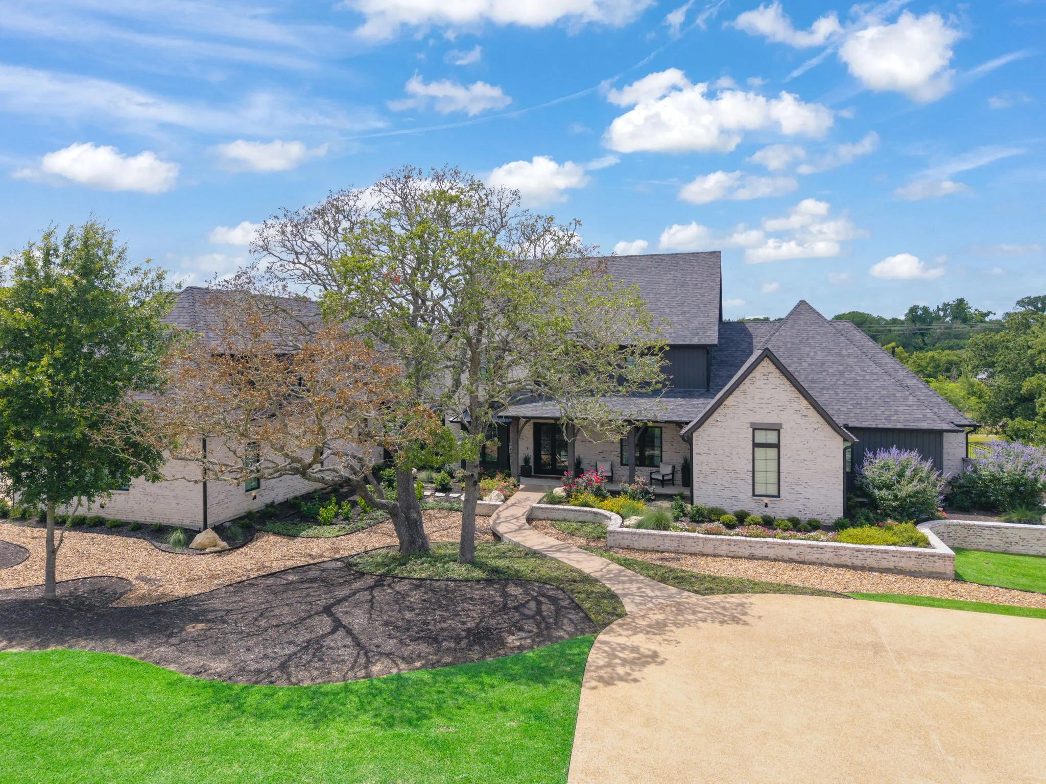 1-web-or-mls-DJI_20260522144842_0237_D-2.jpg