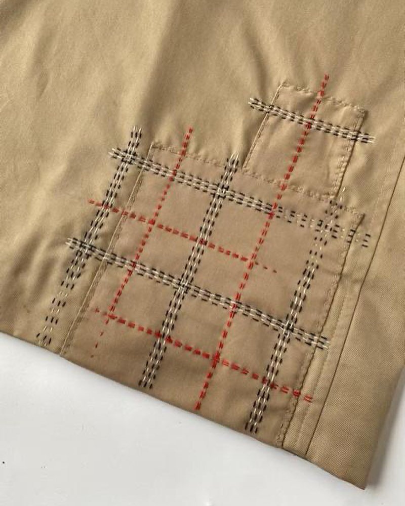 A Burberry Burn Story

One of our customers was lucky to find her dream 90&rsquo;s Burberry trench coat from Portobello market. Sadly, after a short encounter with a candle, it was set on fire leaving a devastating burn mark at the hem&hellip;

Our S