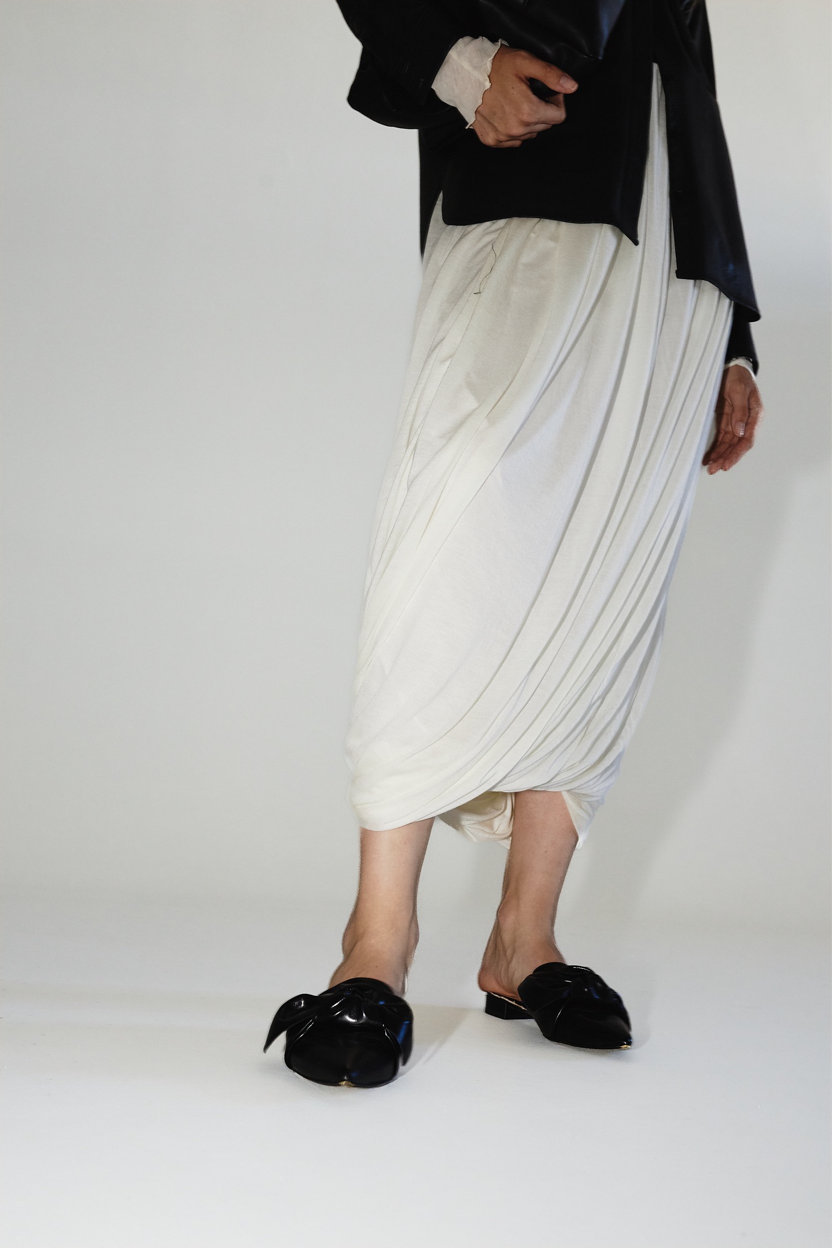 STUDIO CUT RESORT260321 1.jpg