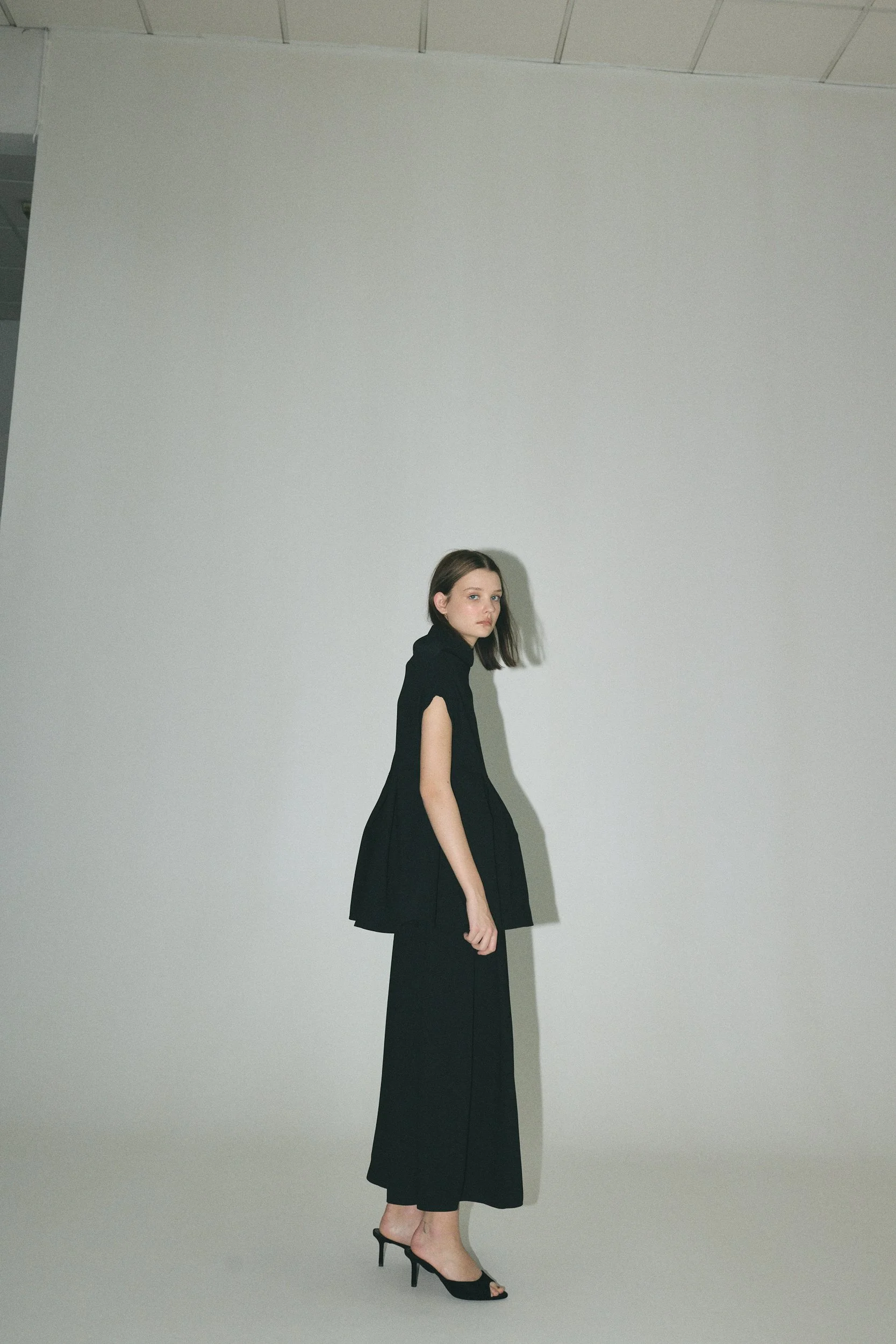 STUDIO CUT FW266398.jpg