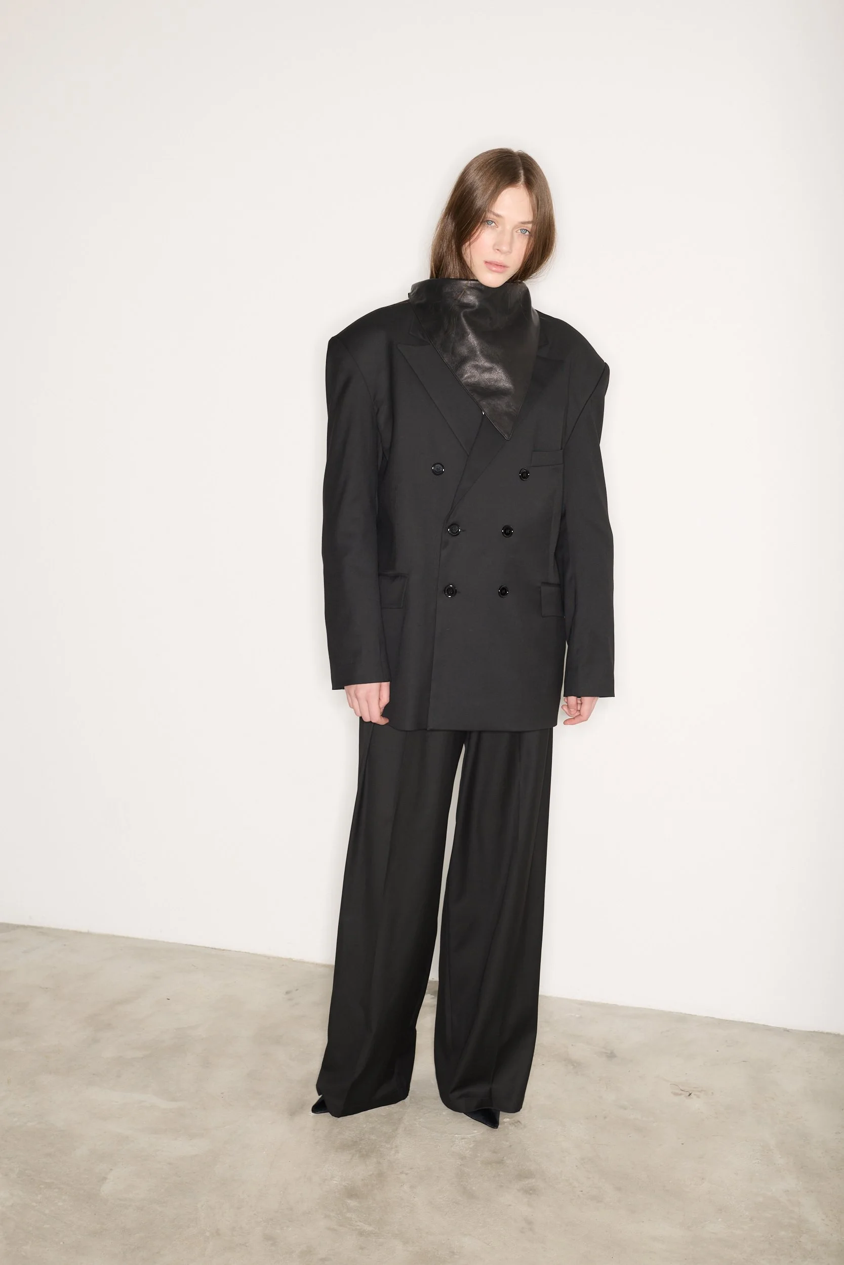 STUDIO CUT FW25_33879.jpg