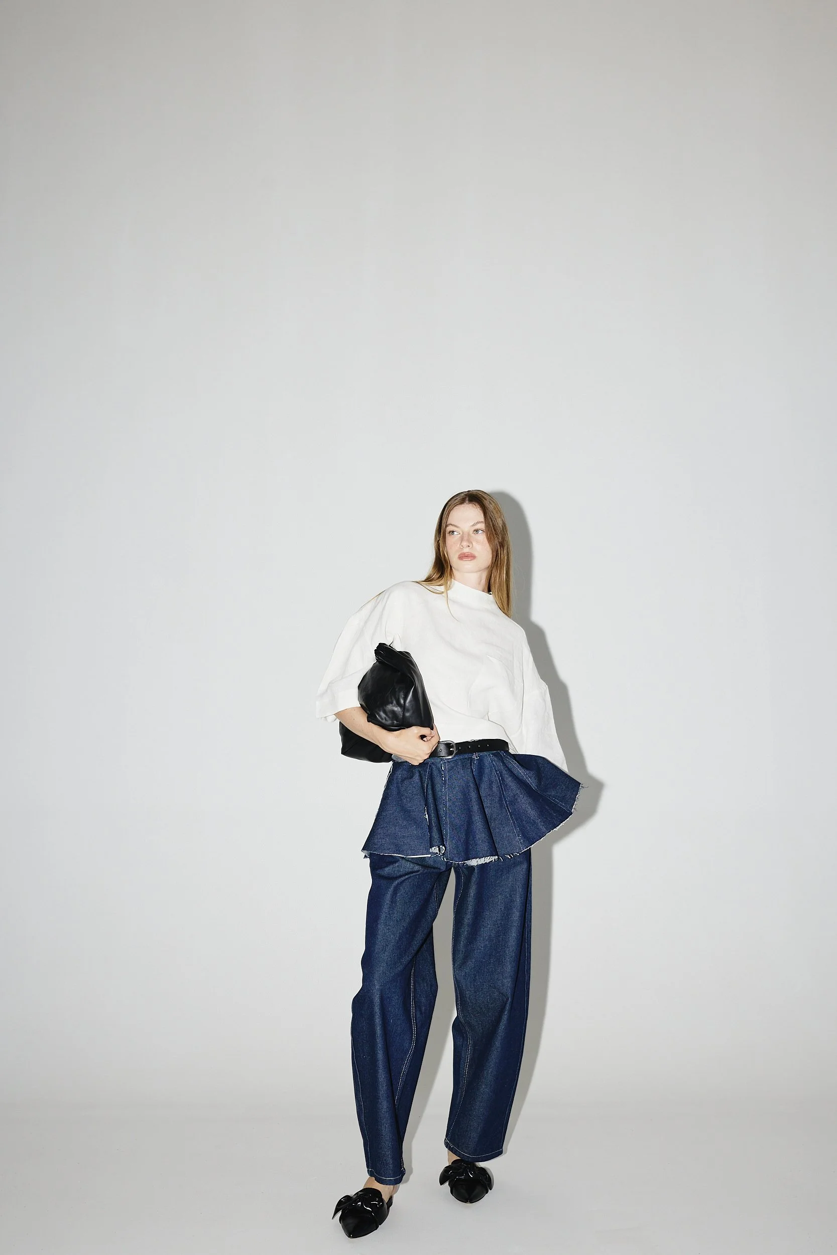 STUDIO CUT RESORT260240.jpg