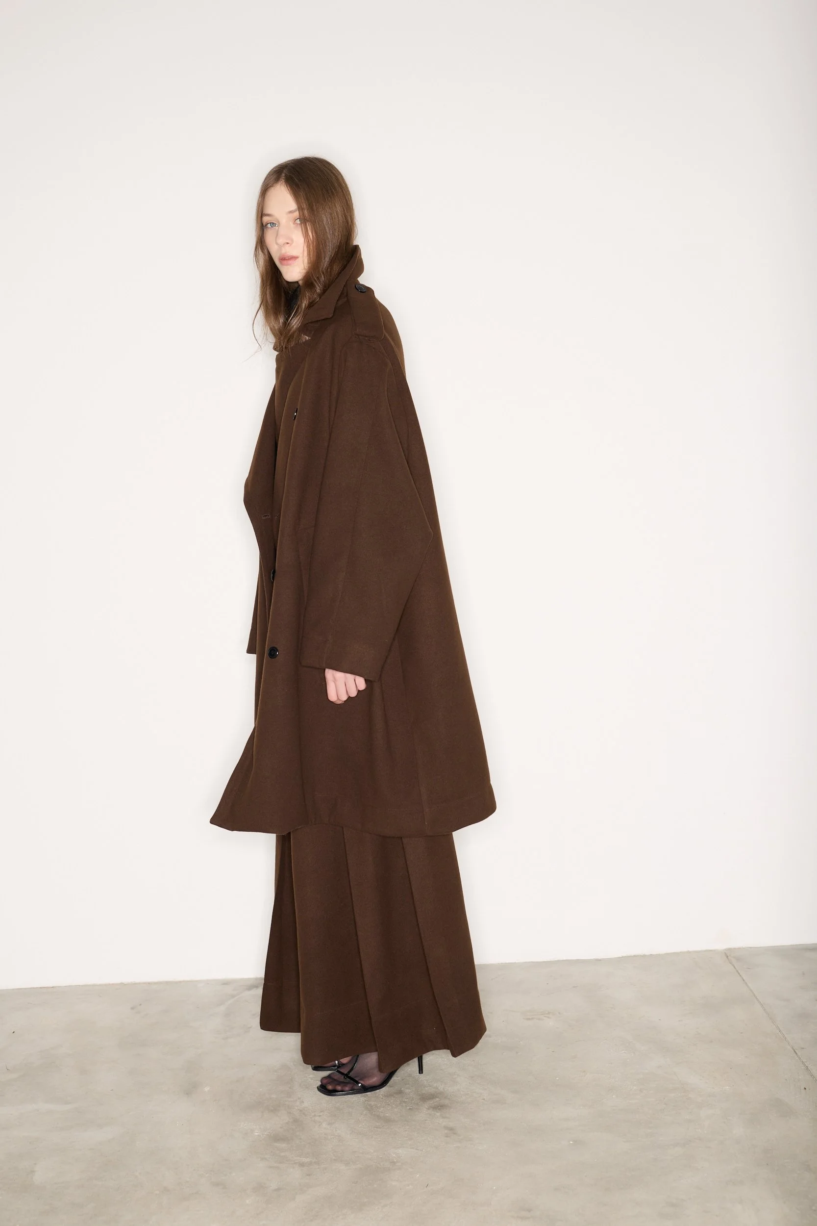 STUDIO CUT FW25_33166.jpg