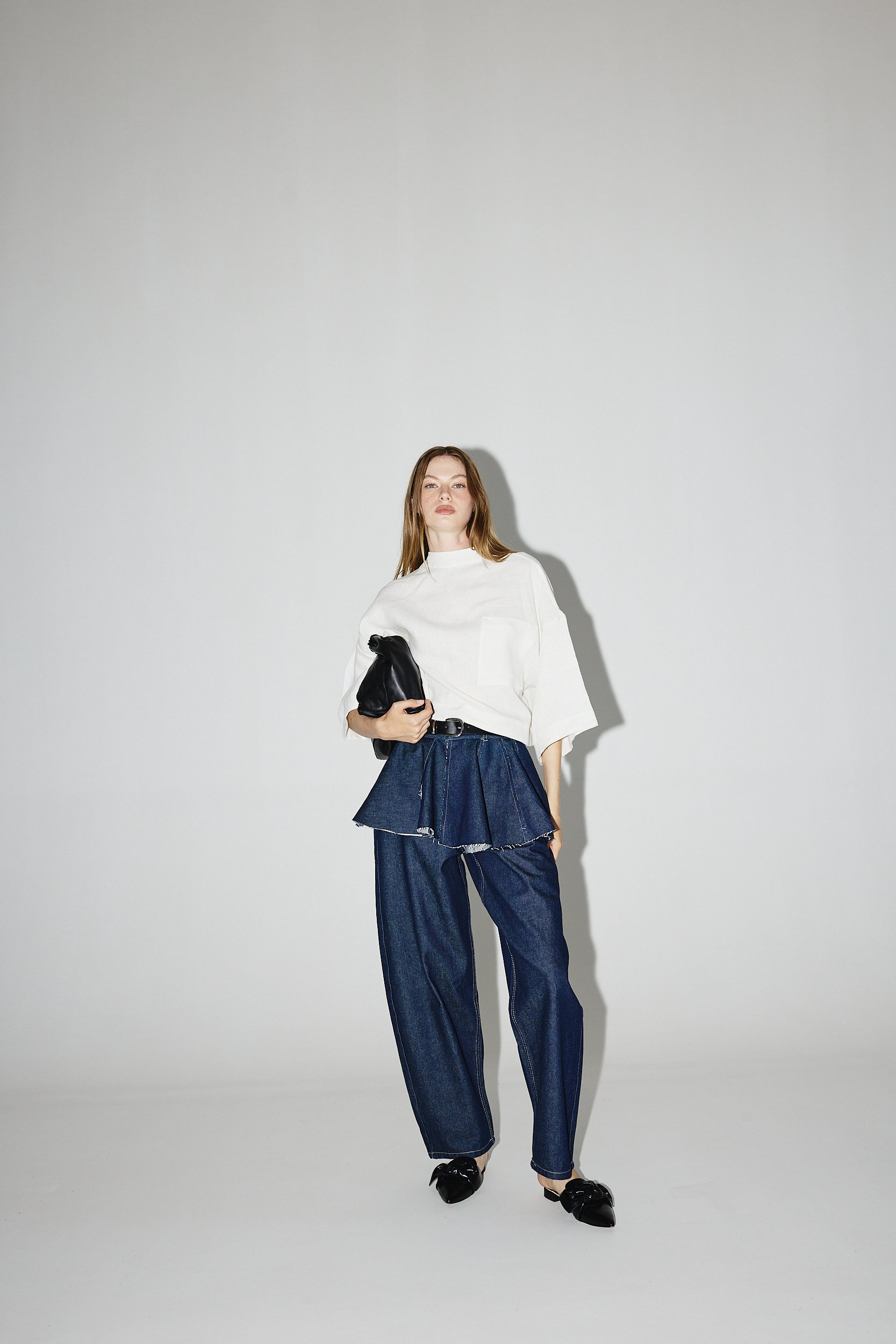 STUDIO CUT RESORT260236.jpg