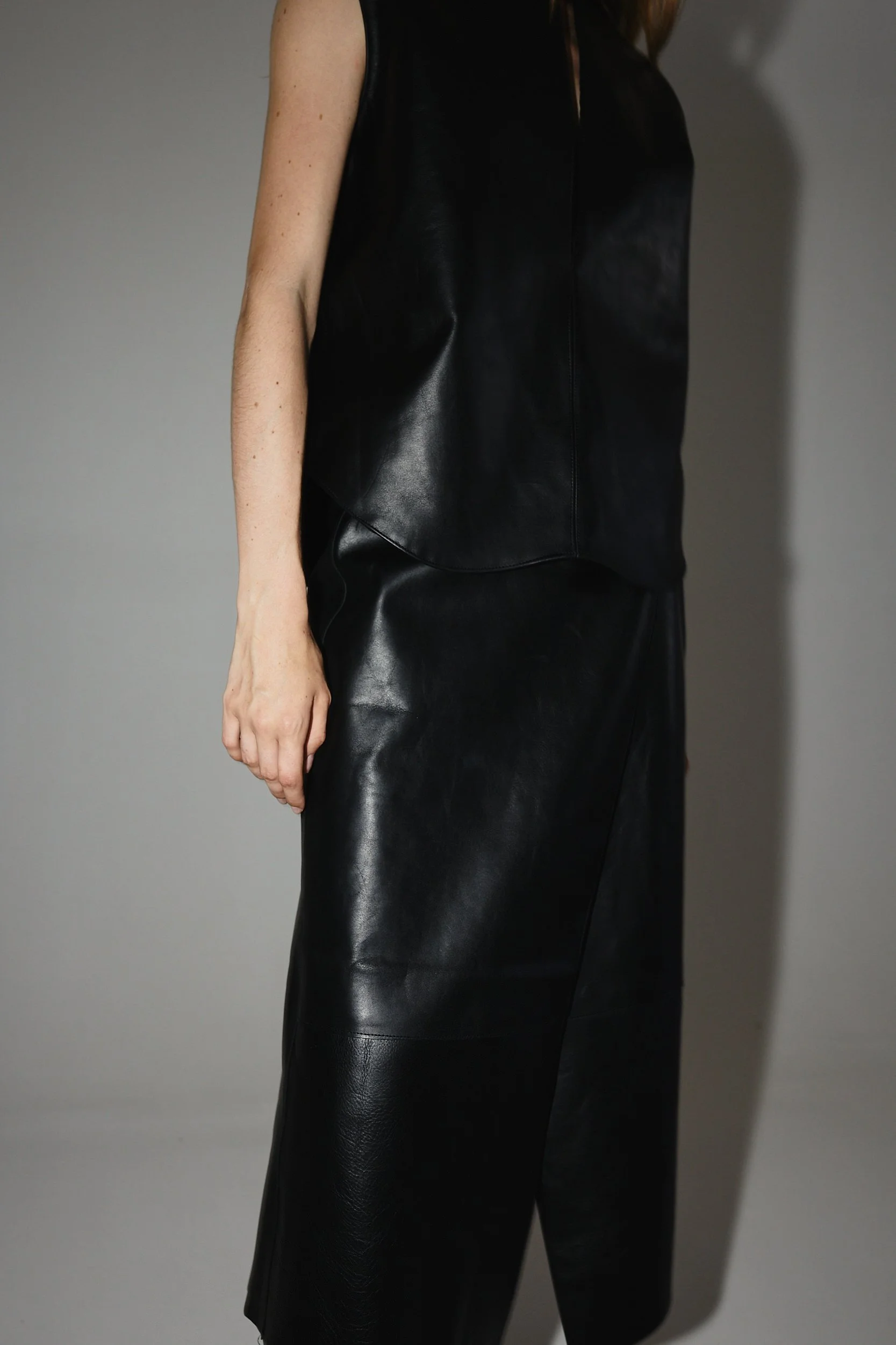 STUDIO CUT RESORT260043 2.jpg