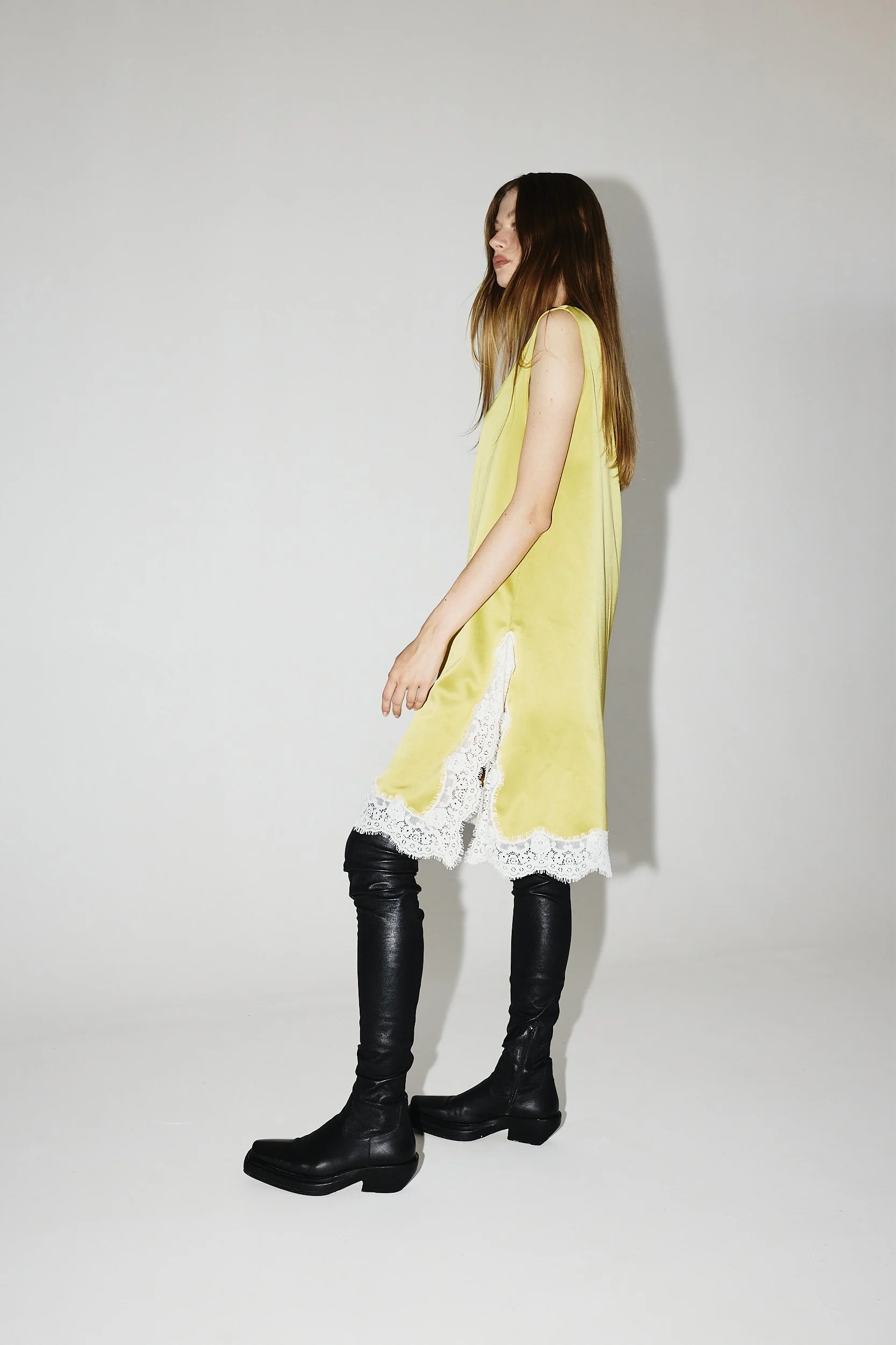 STUDIO CUT RESORT260169.jpg