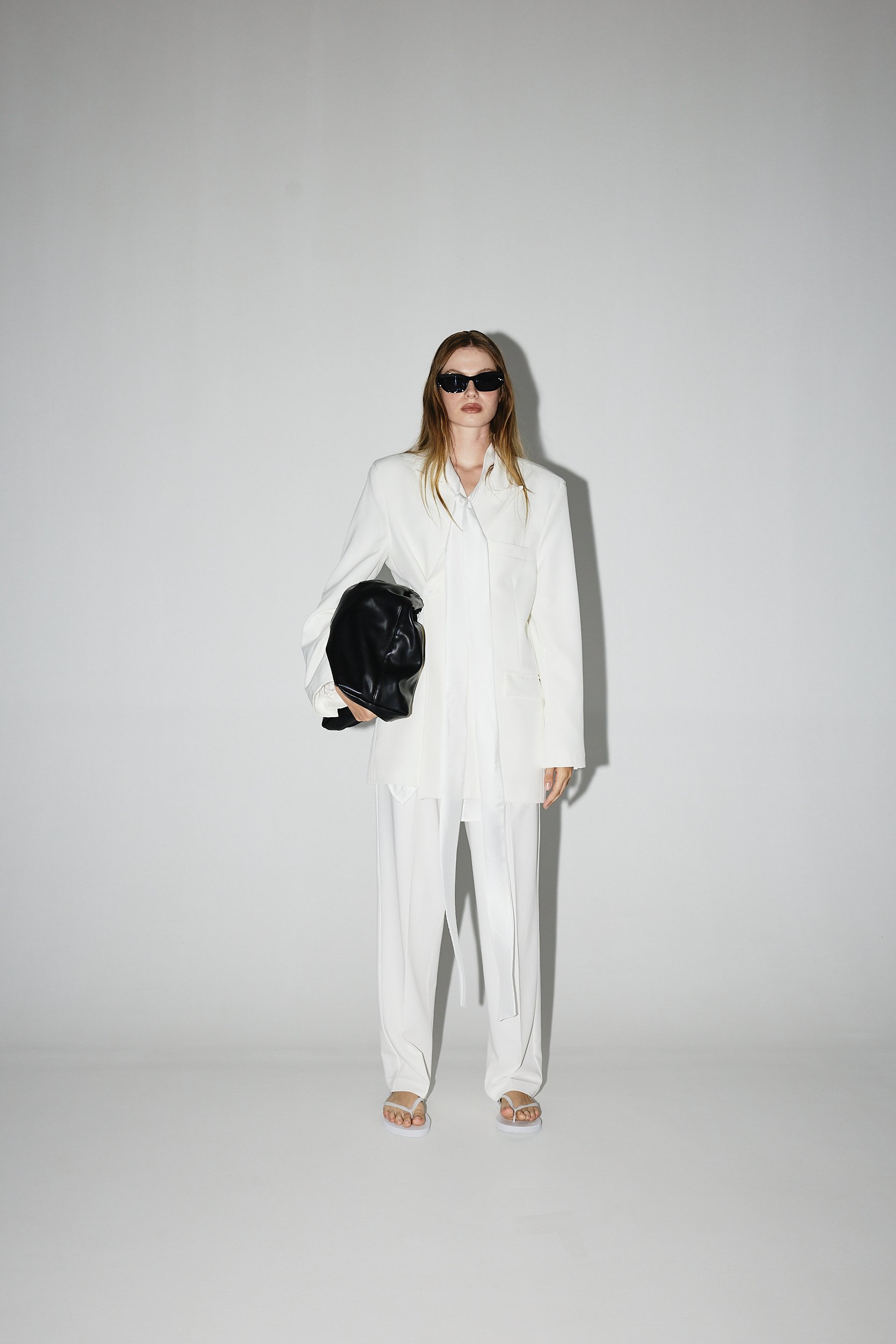 STUDIO CUT RESORT267089.jpg