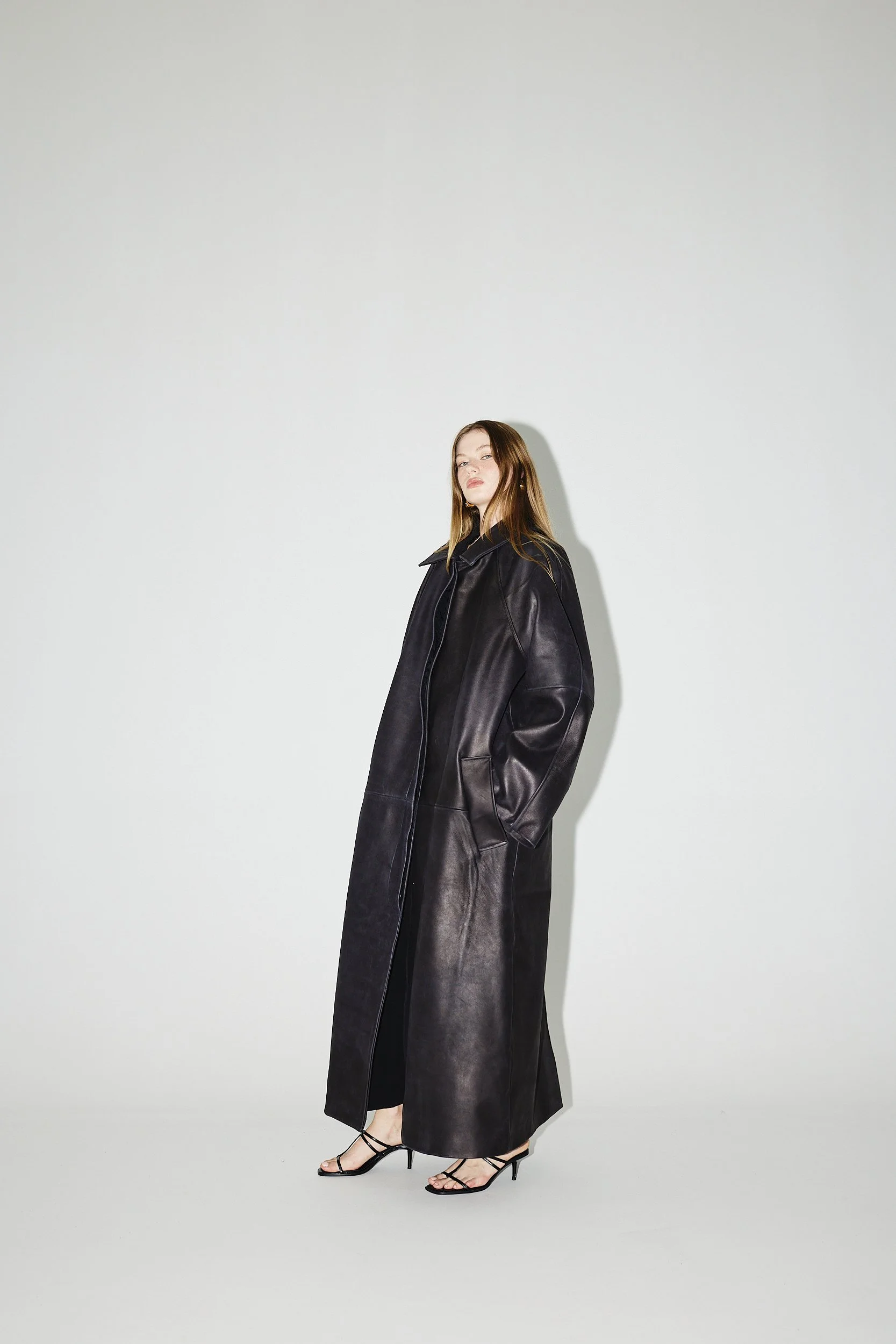 STUDIO CUT RESORT267844.jpg