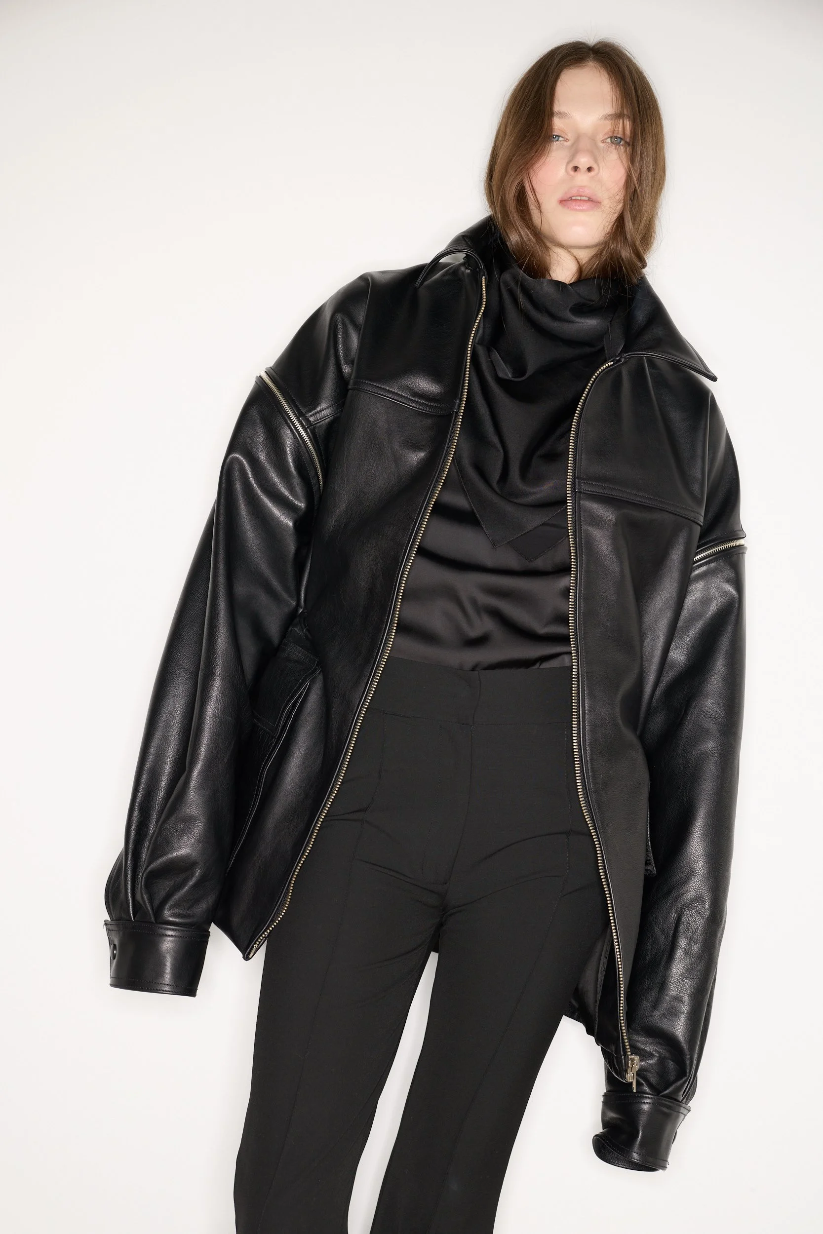 STUDIO CUT FW25_33957.jpg
