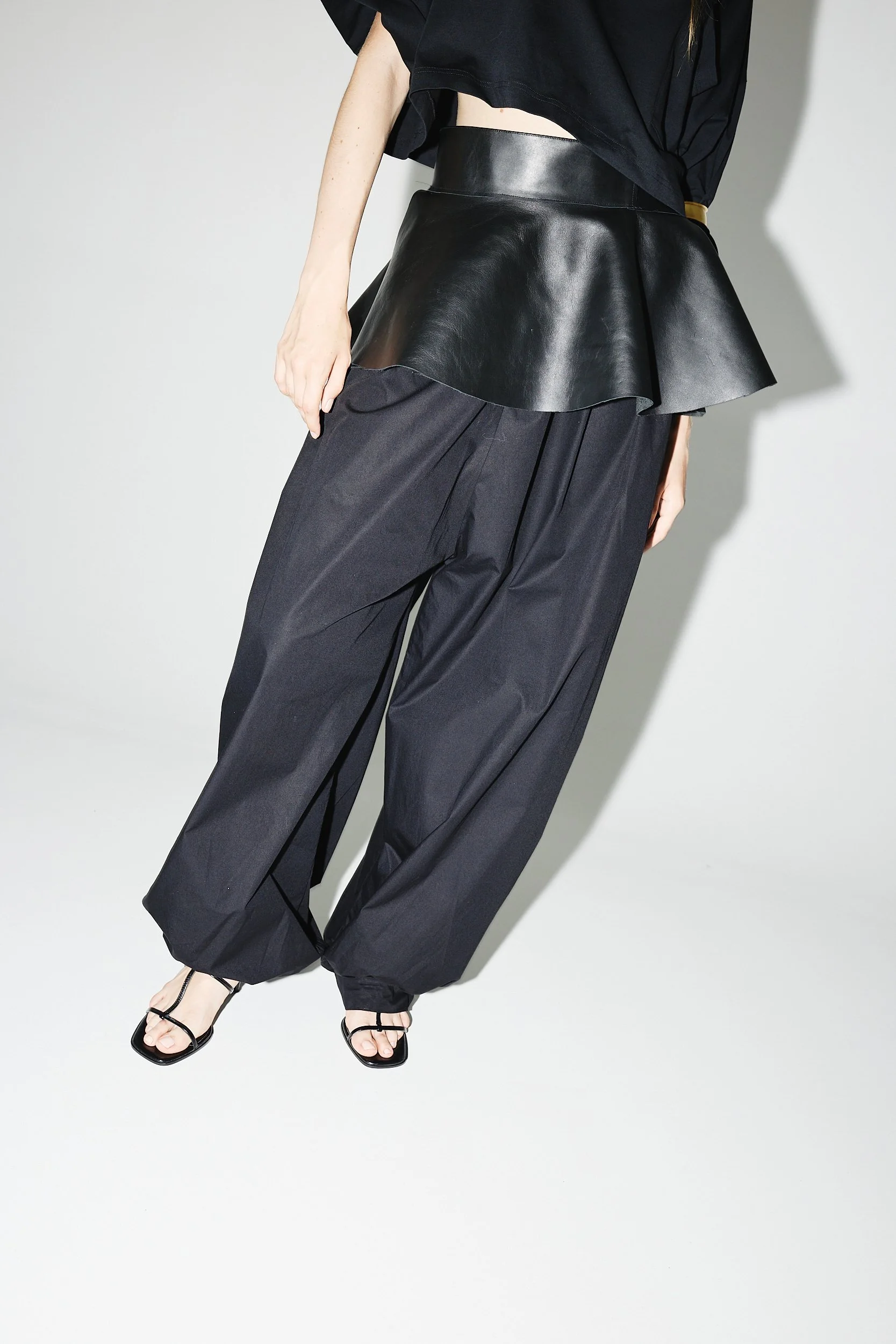 STUDIO CUT RESORT267735.jpg
