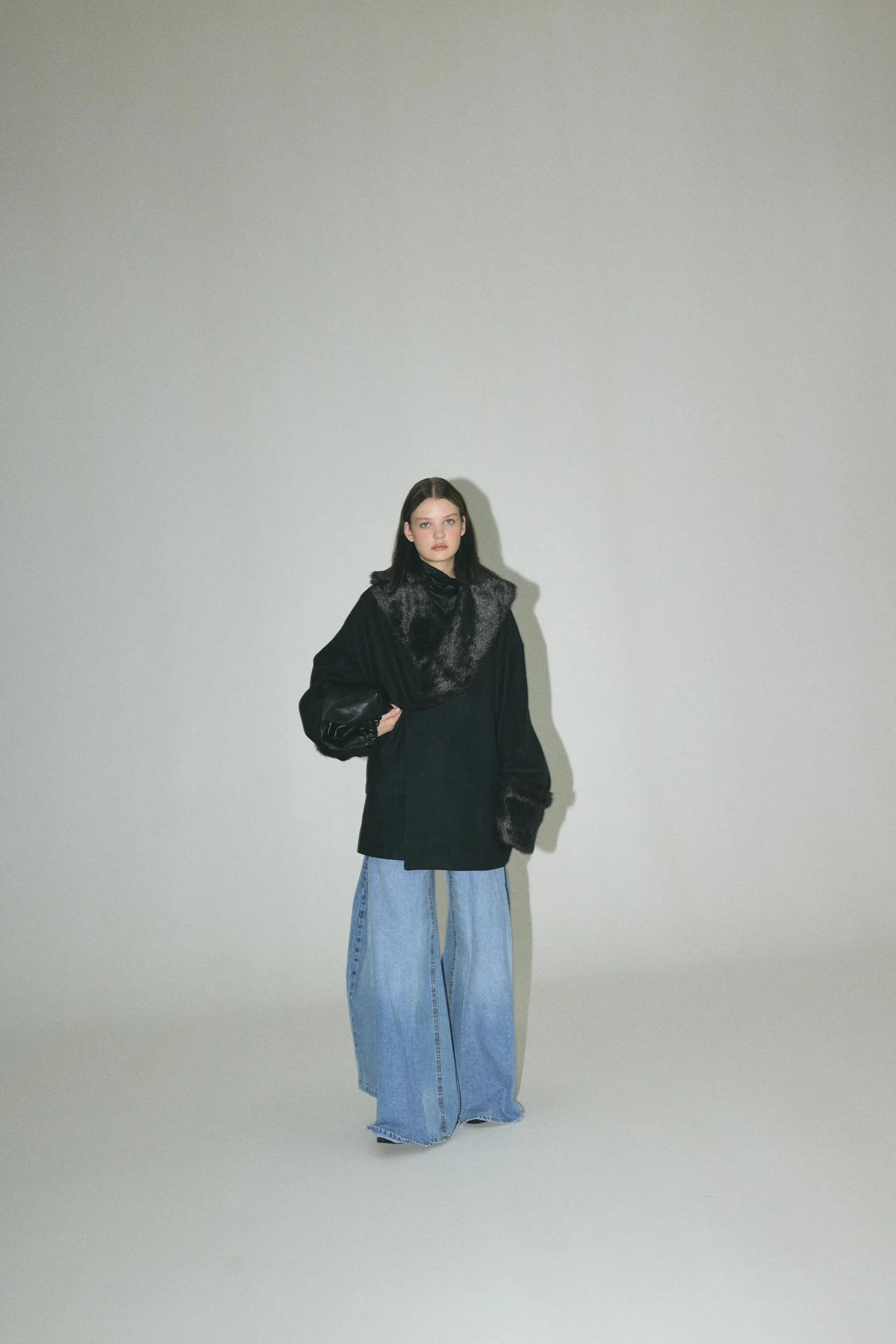STUDIO CUT FW265393.jpg