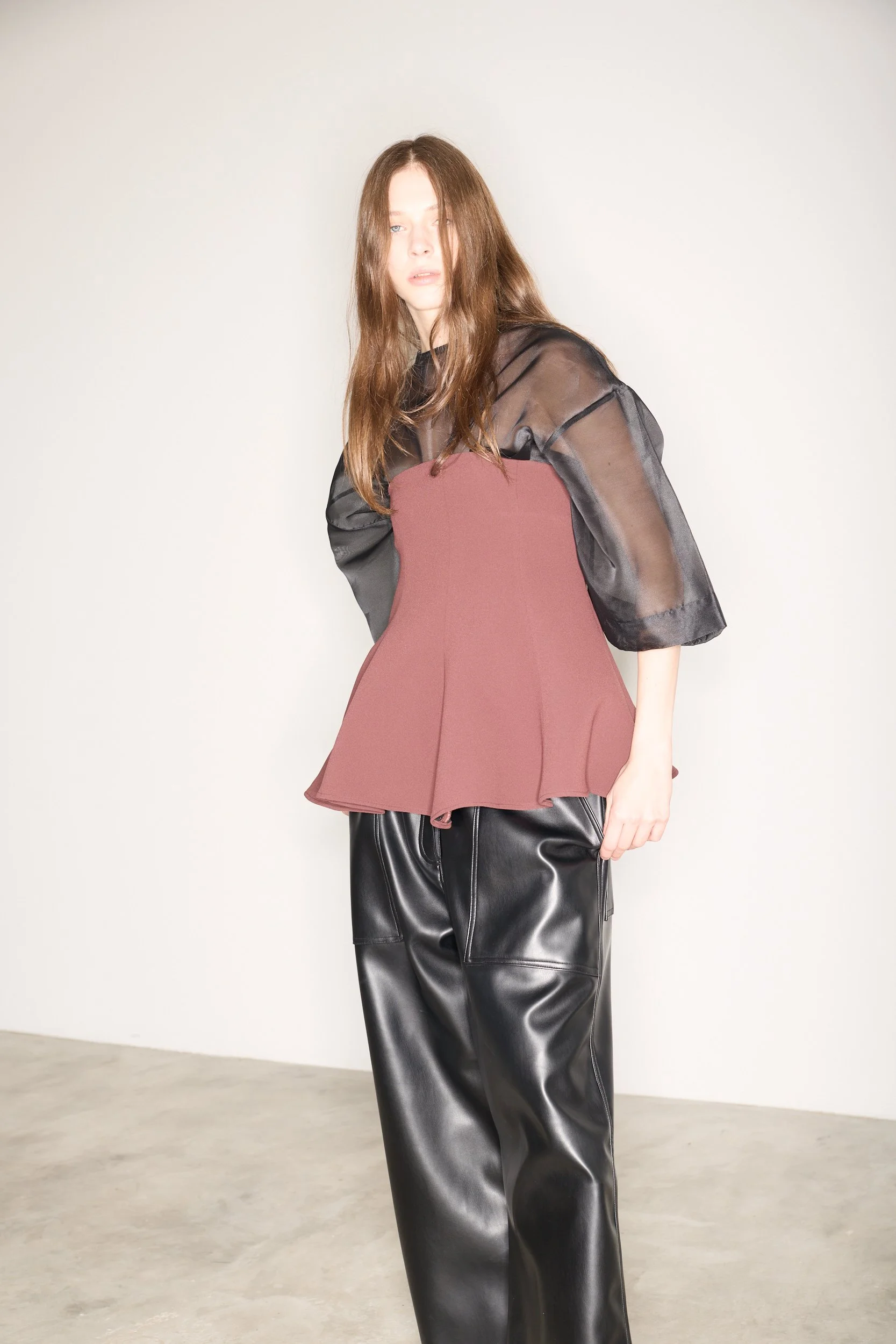 STUDIO CUT FW25_33549.jpg