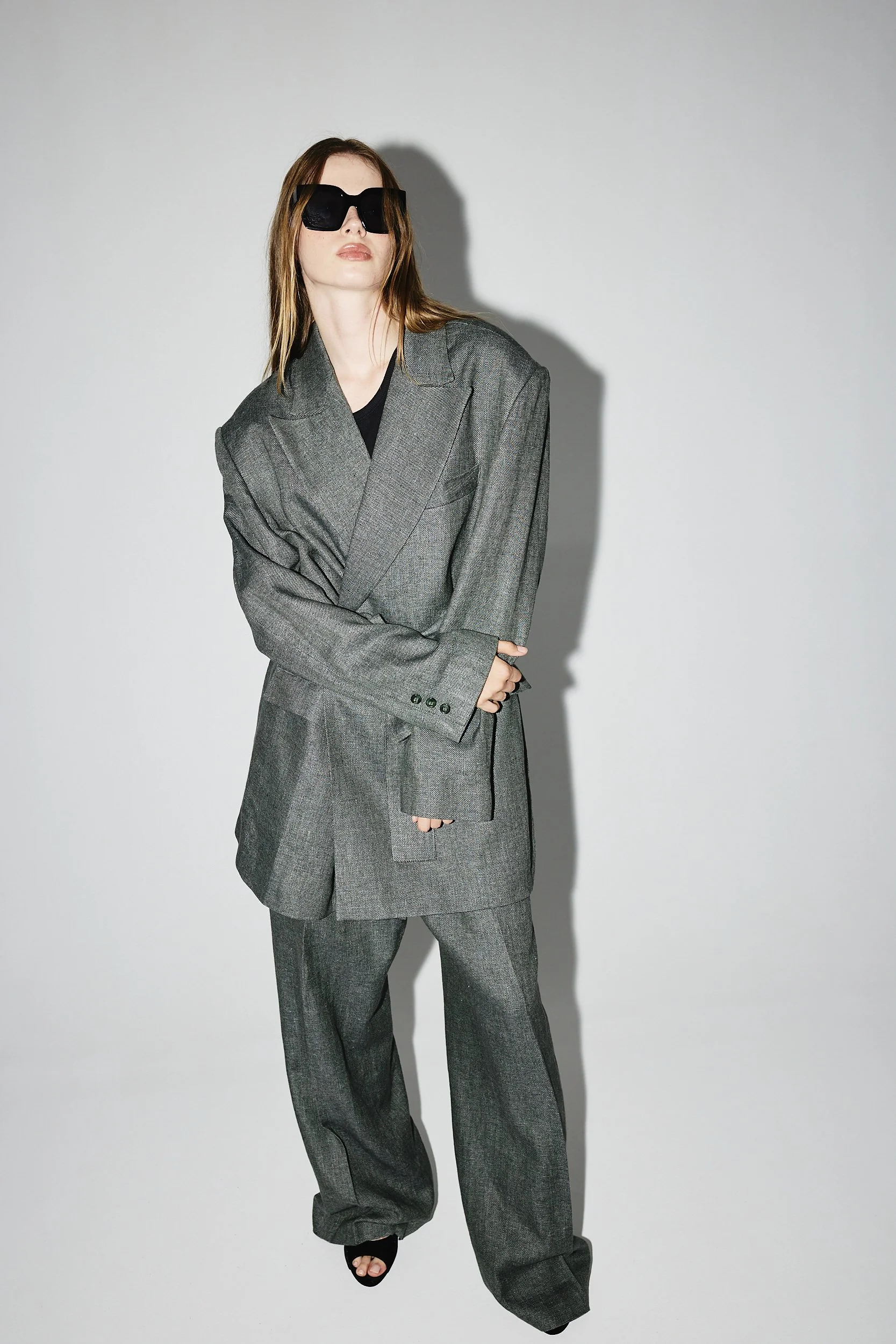 STUDIO CUT RESORT267214.jpg