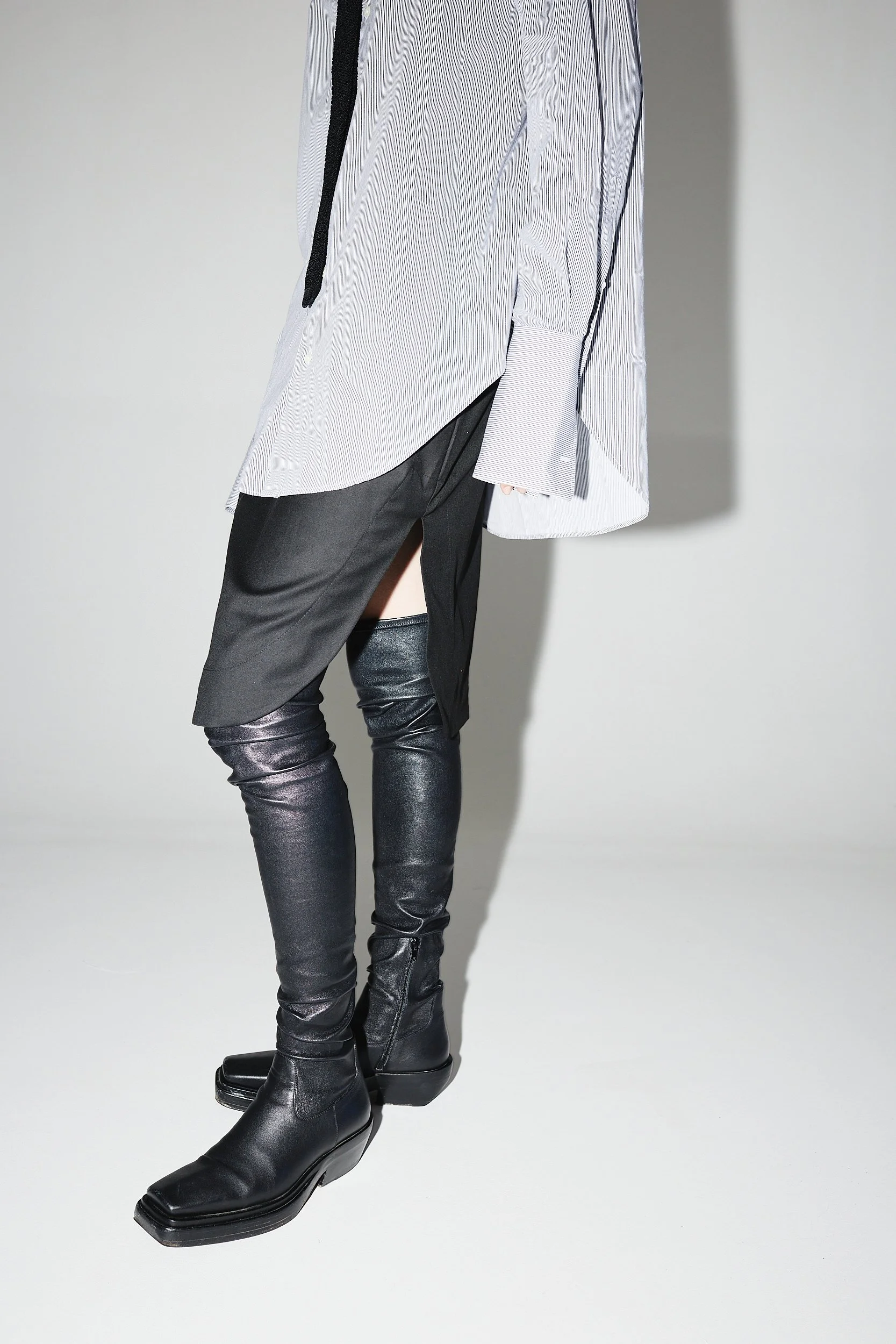 STUDIO CUT RESORT260099 2.jpg