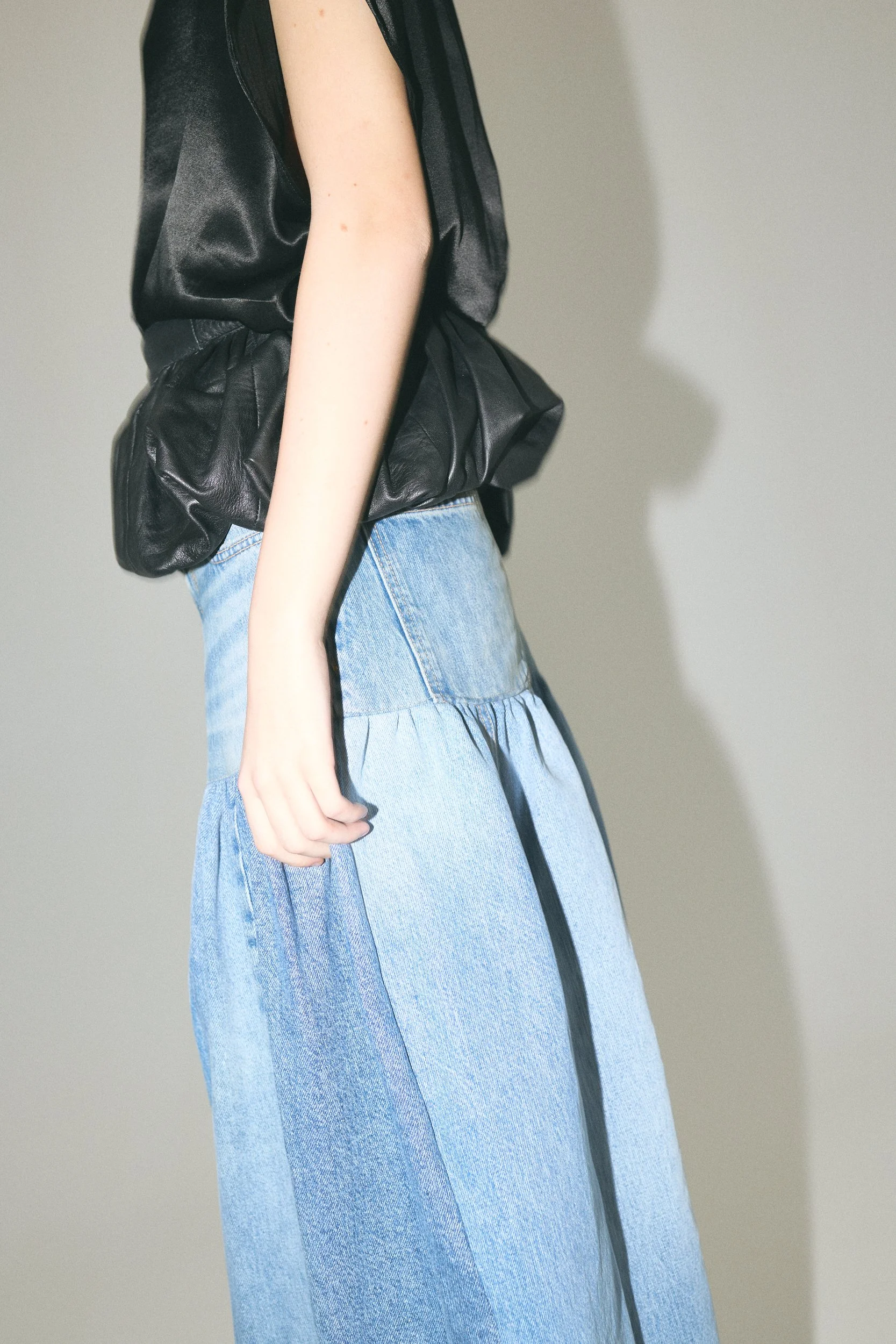 STUDIO CUT FW264195.jpg