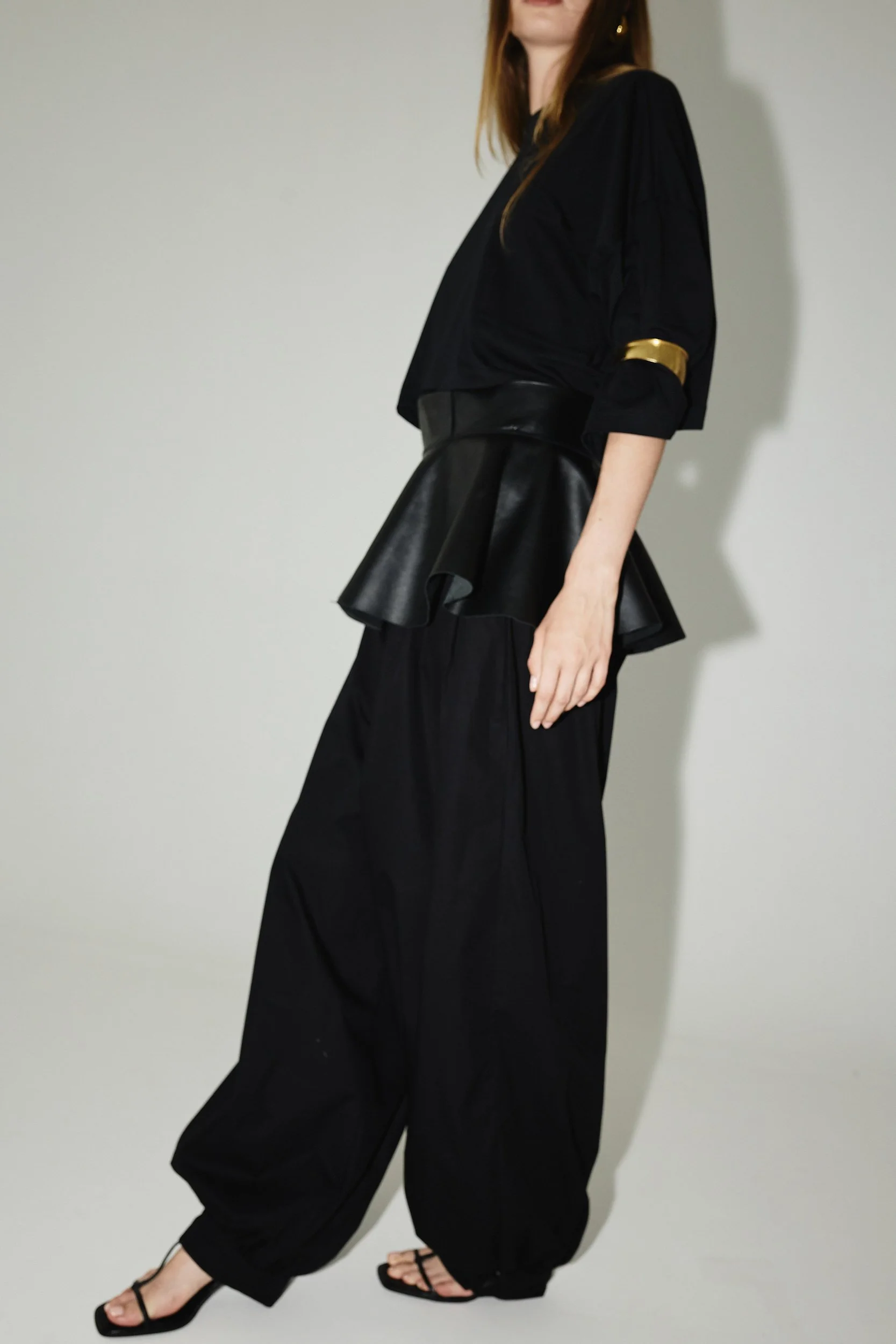STUDIO CUT RESORT267753.jpg