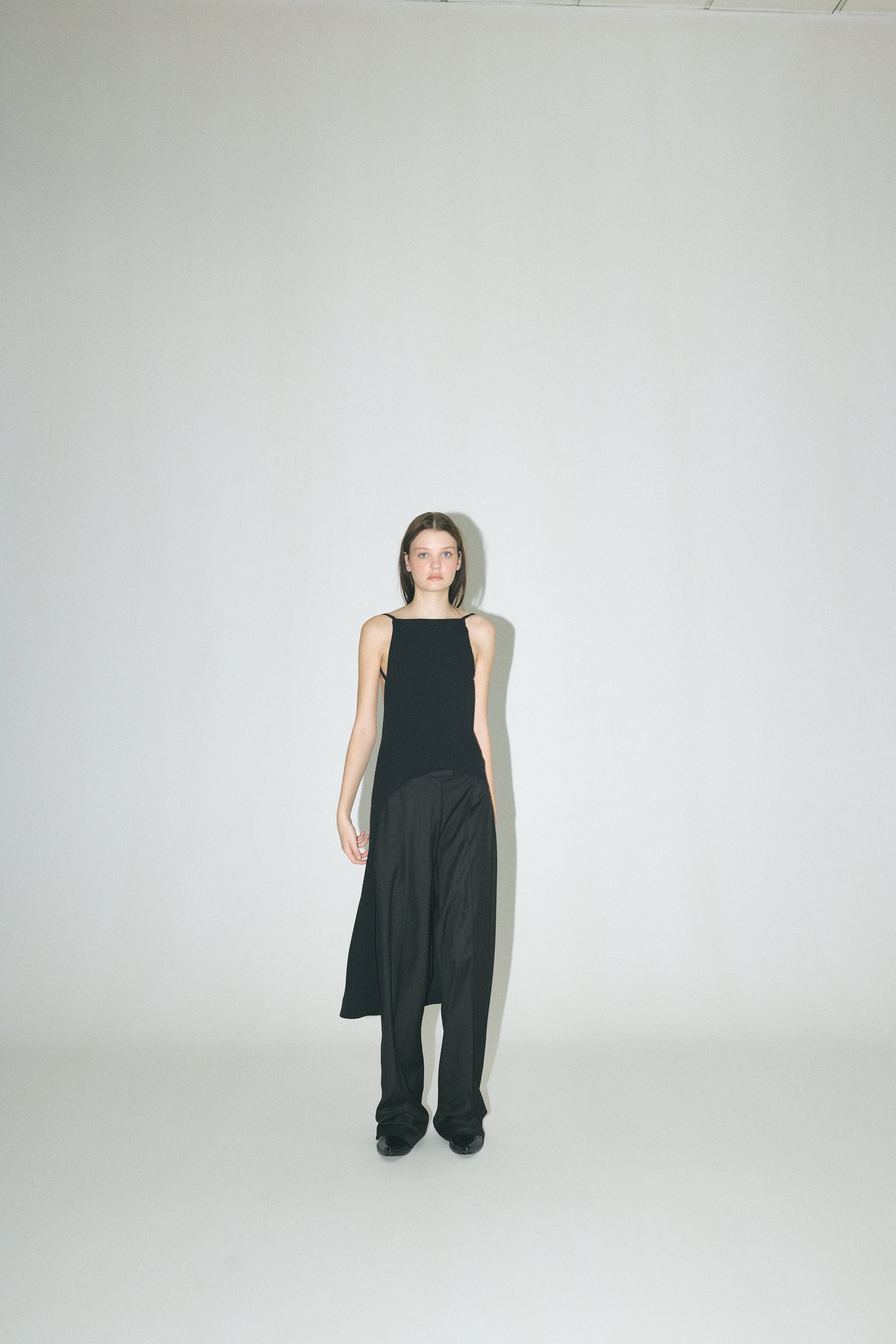 STUDIO CUT FW265990.jpg
