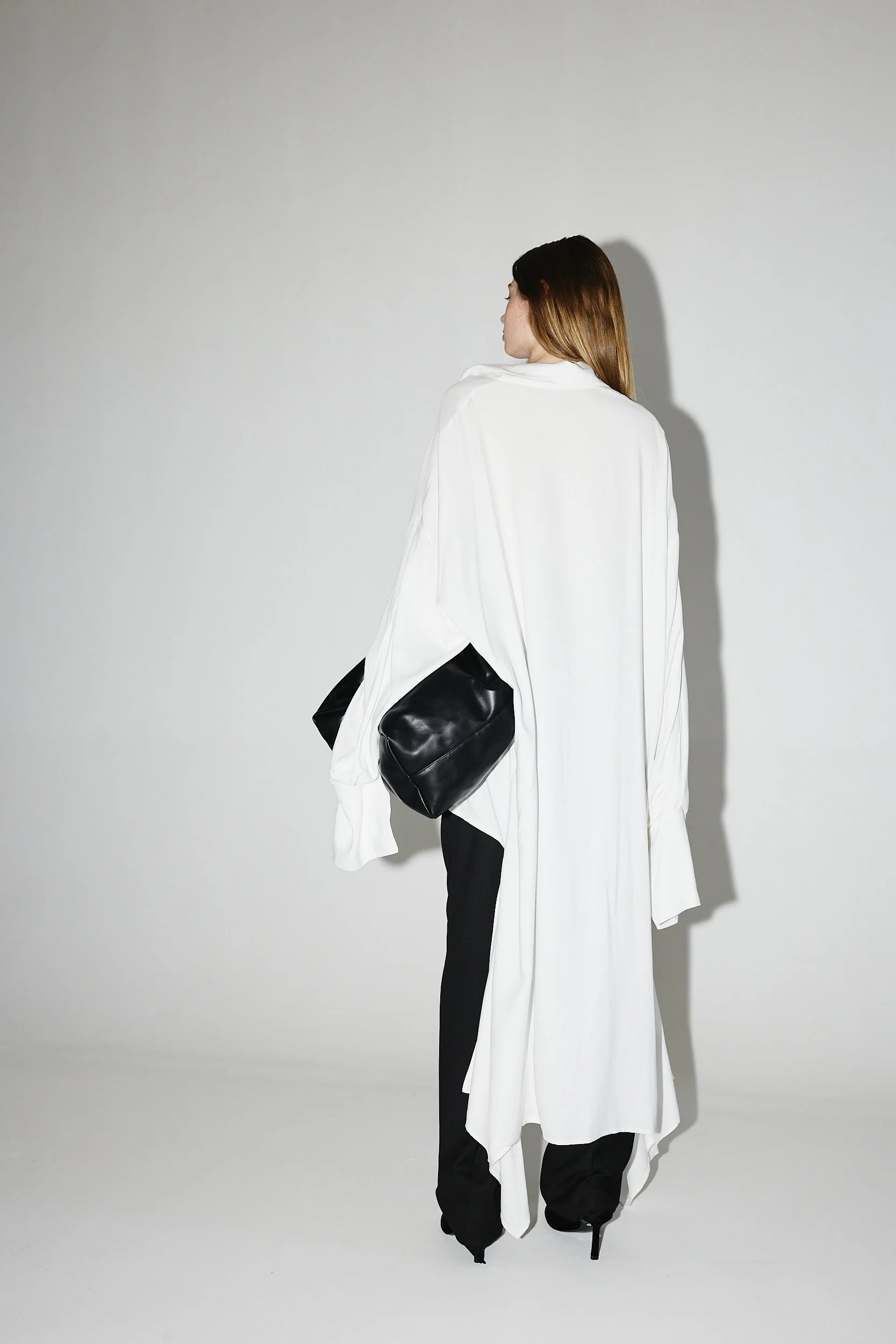 STUDIO CUT RESORT260030 3.jpg