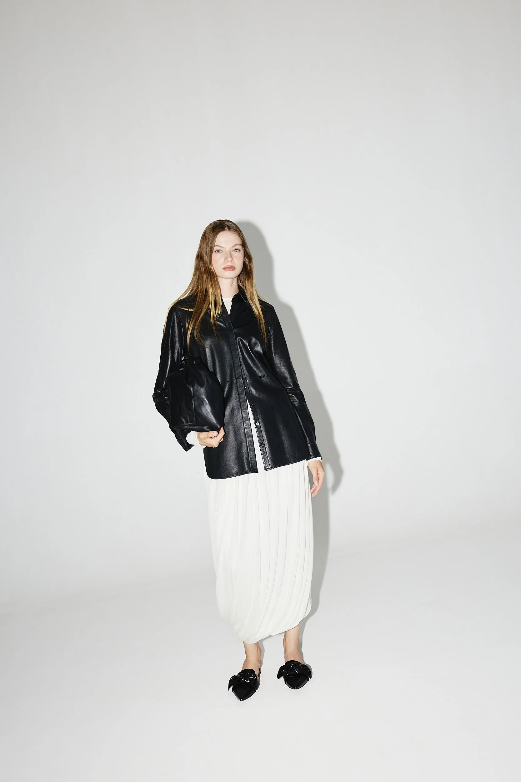 STUDIO CUT RESORT260305 1.jpg