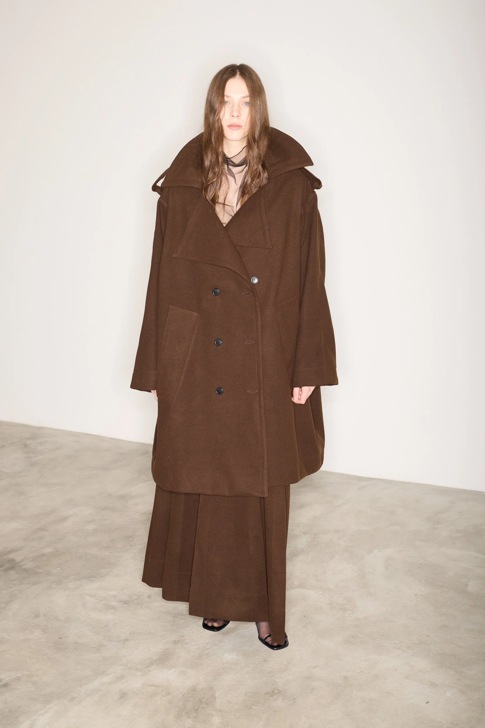 STUDIO CUT FW25_33190.jpg