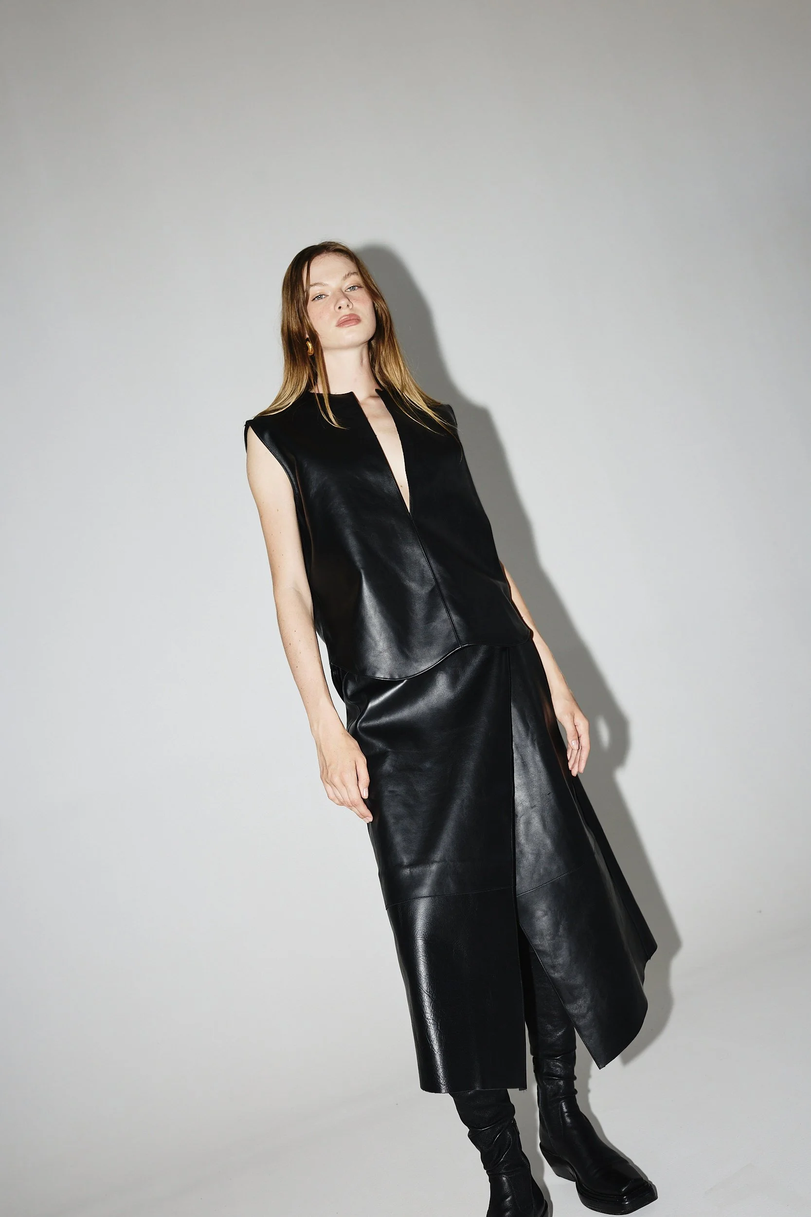 STUDIO CUT RESORT260047 2.jpg
