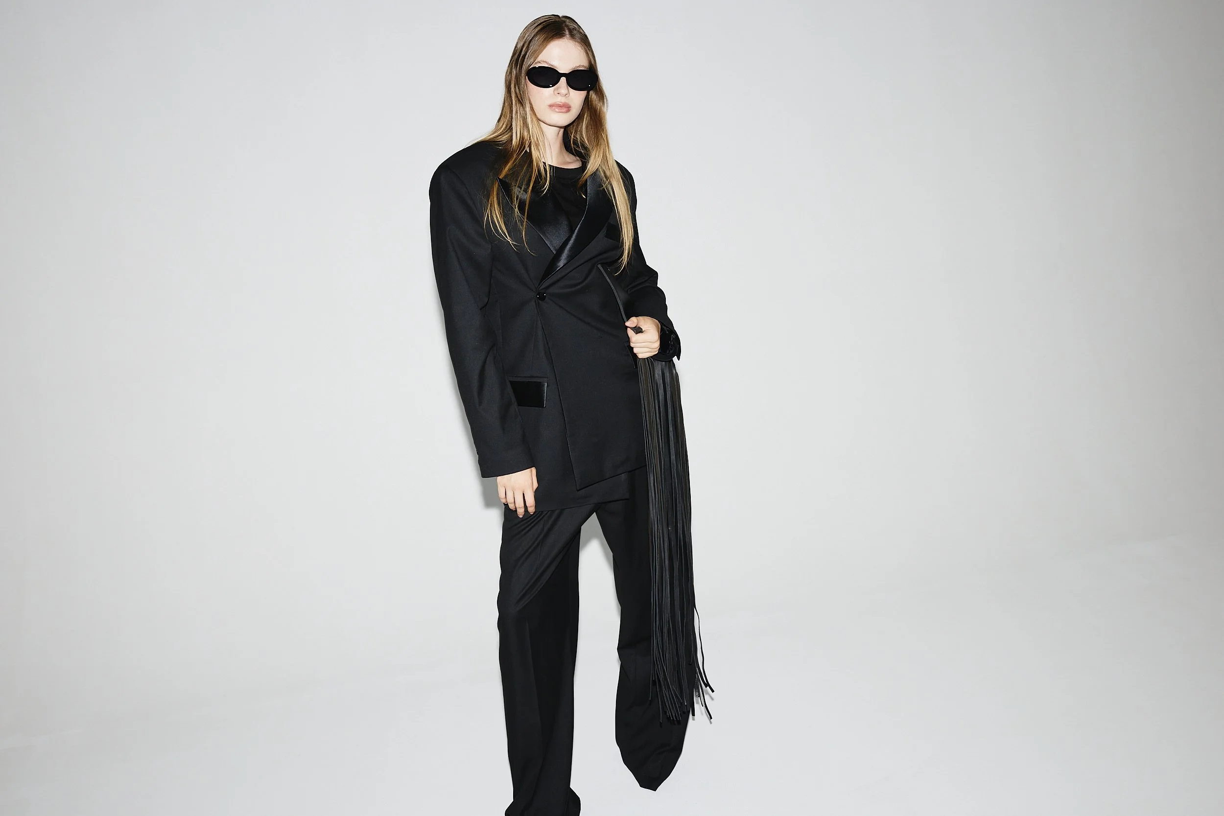 STUDIO CUT RESORT267182.jpg