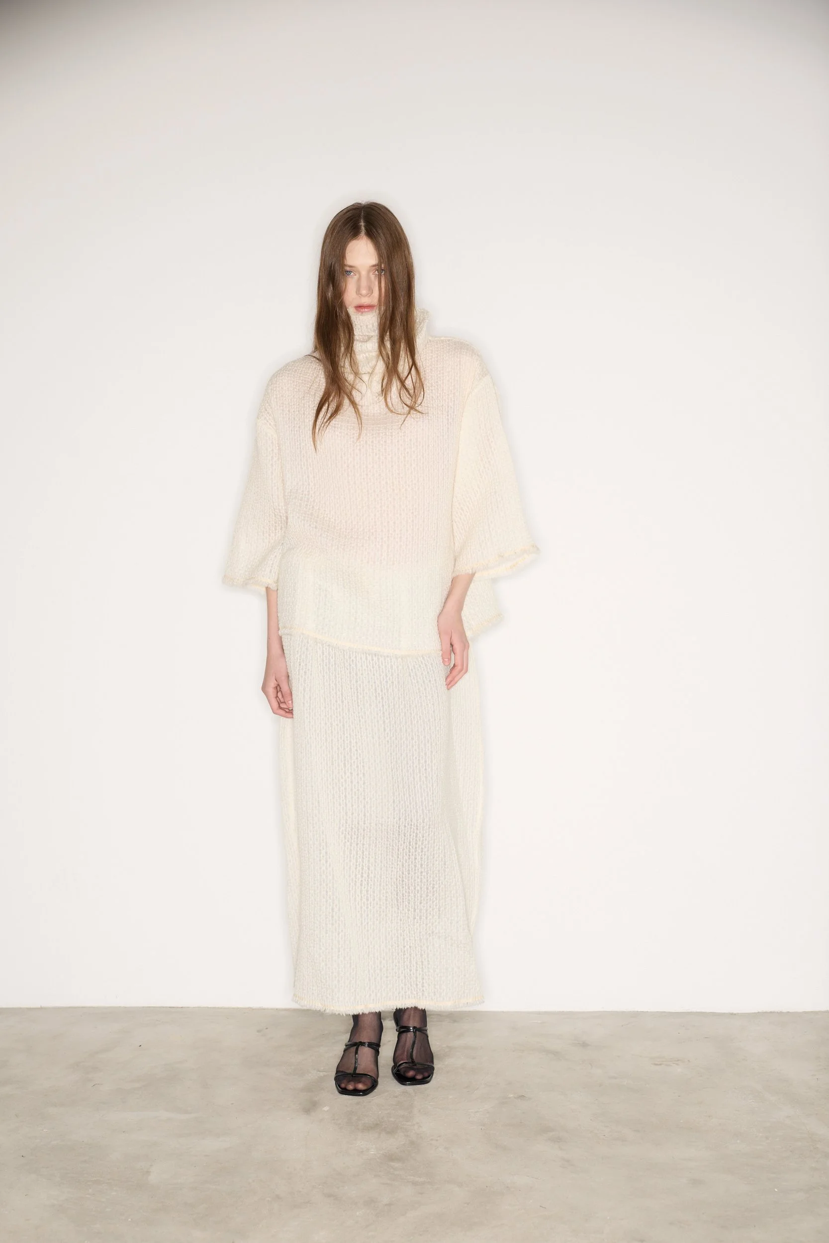 STUDIO CUT FW25_33049.jpg