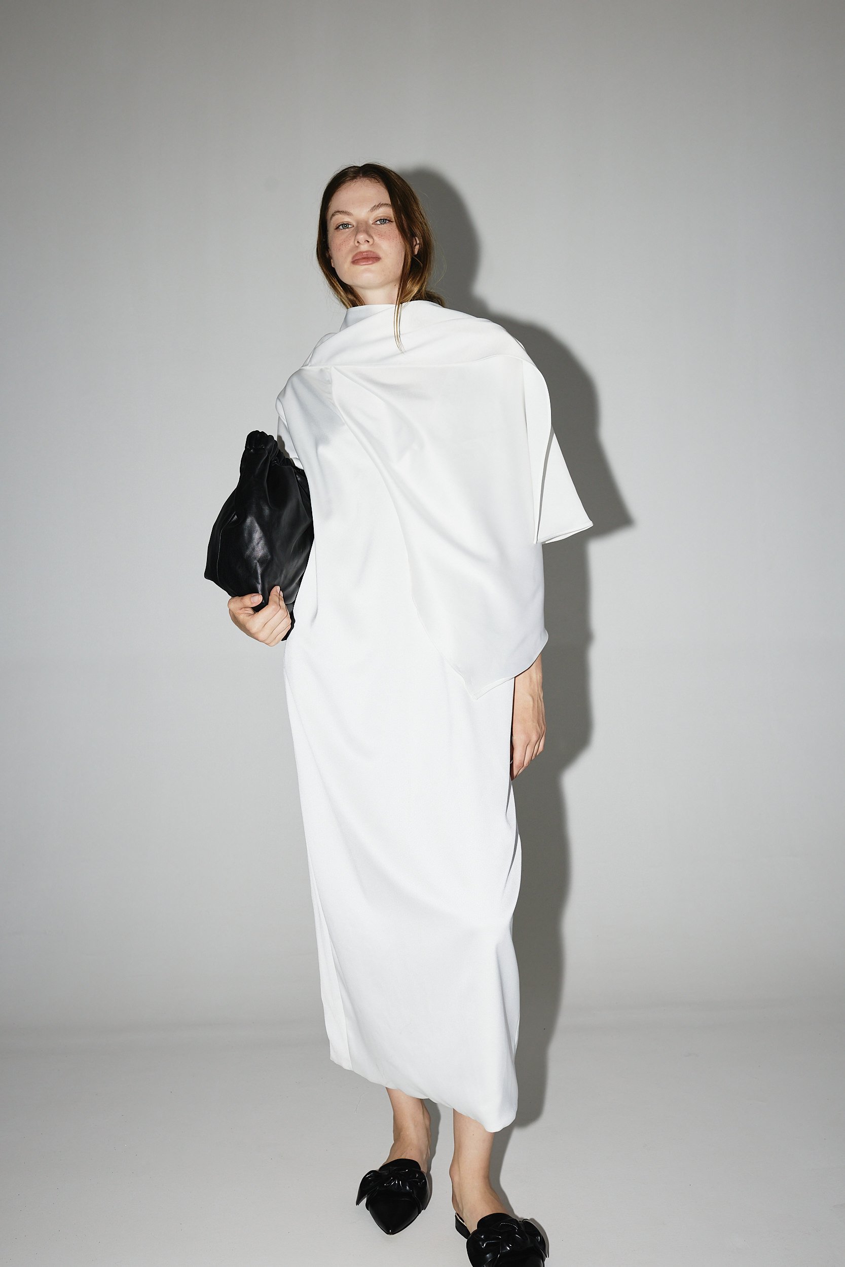 STUDIO CUT RESORT260120 3.jpg