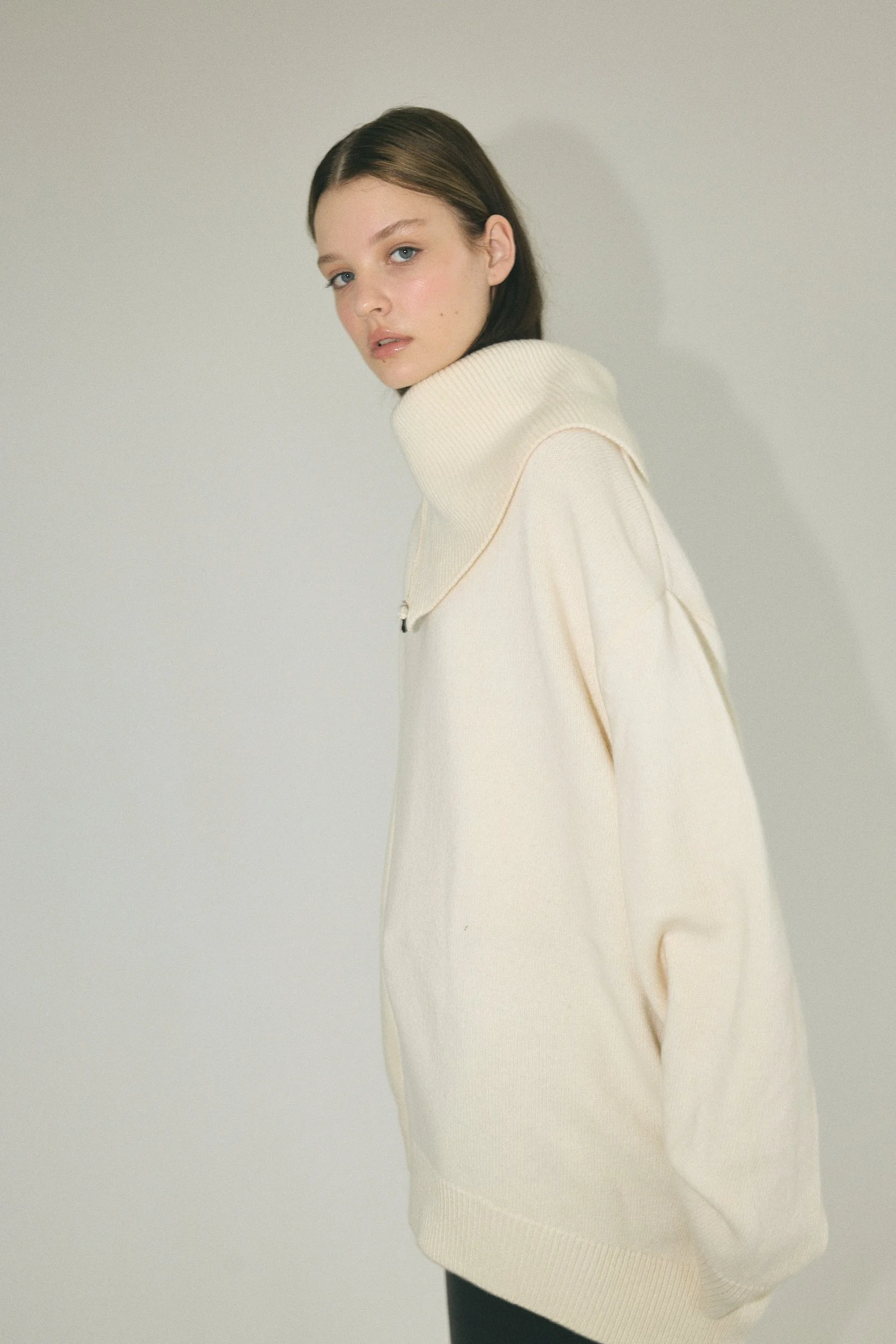 STUDIO CUT FW262953.jpg