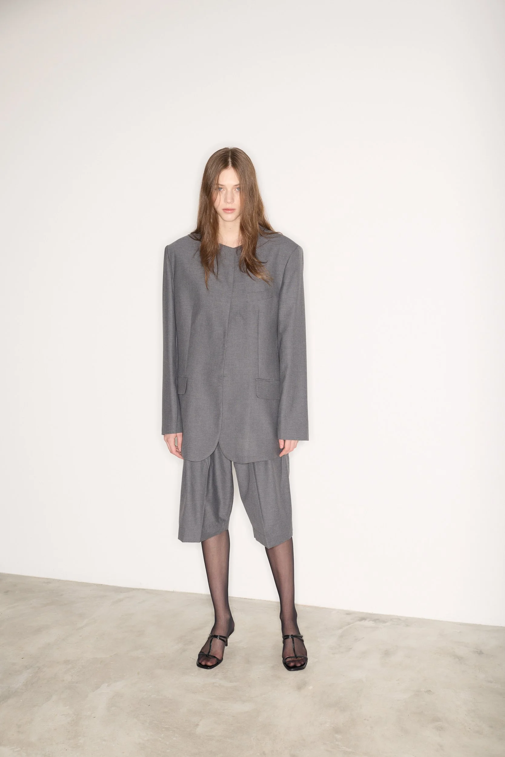 STUDIO CUT FW25_33111.jpg