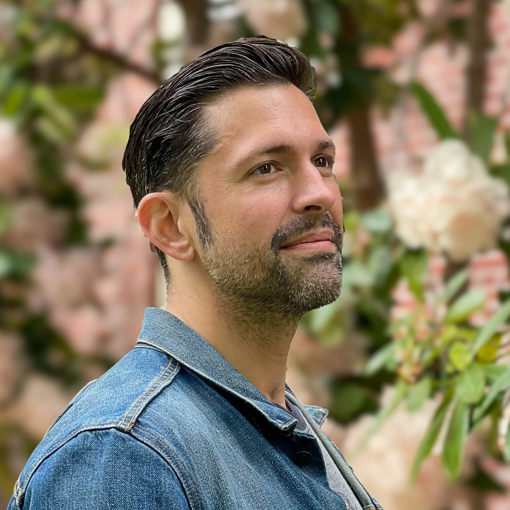 Artist Spotlight: Meet sound film artist, Todd Woodlan
His film Spring Ocean Lake is featured on MFYI Vol.56

Todd Woodlan is a Tulsa-based interdisciplinary artist and community builder whose work looks at how sound shapes our experiences of the spa