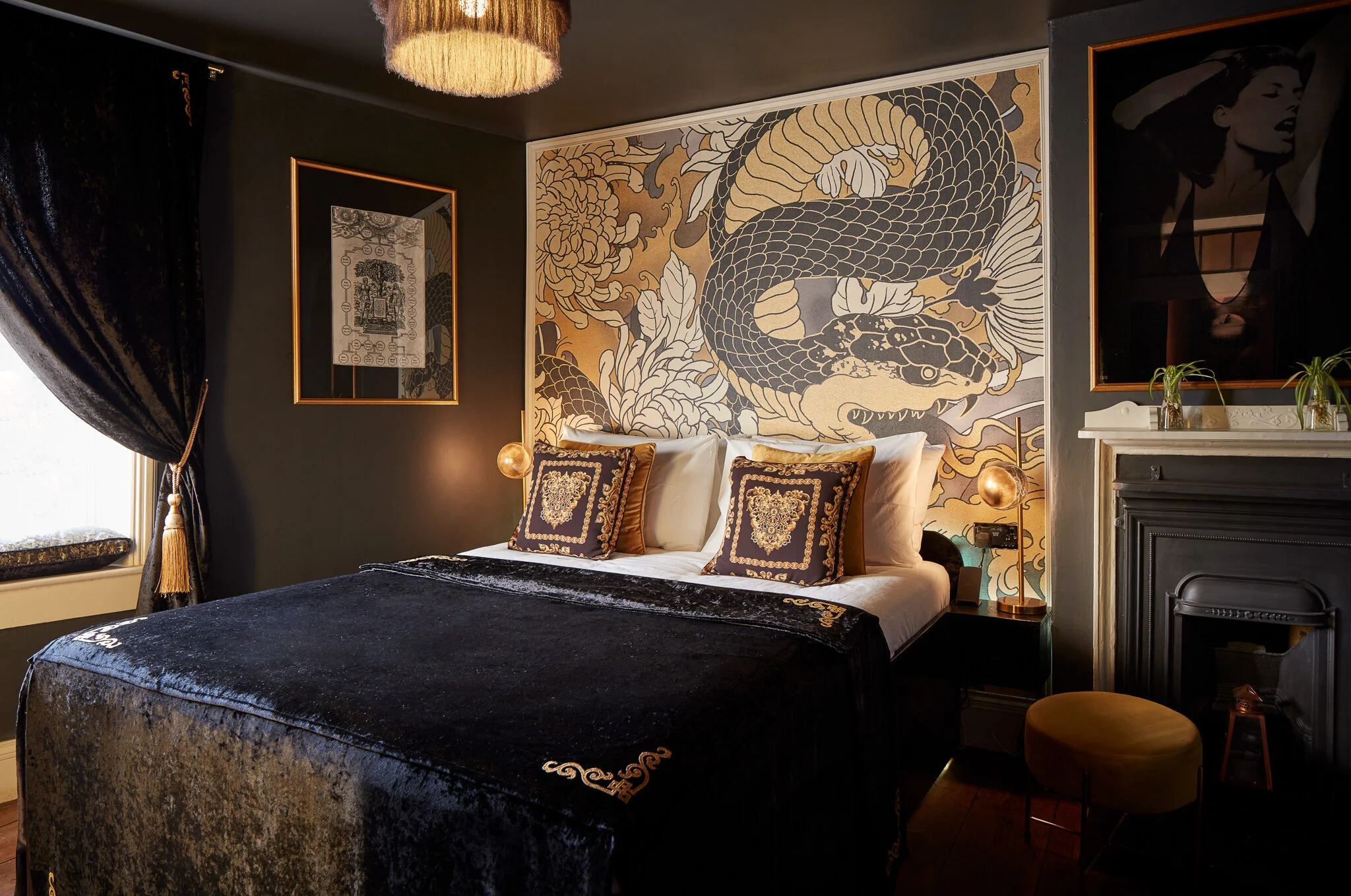 Home Alone with Mrs Jones