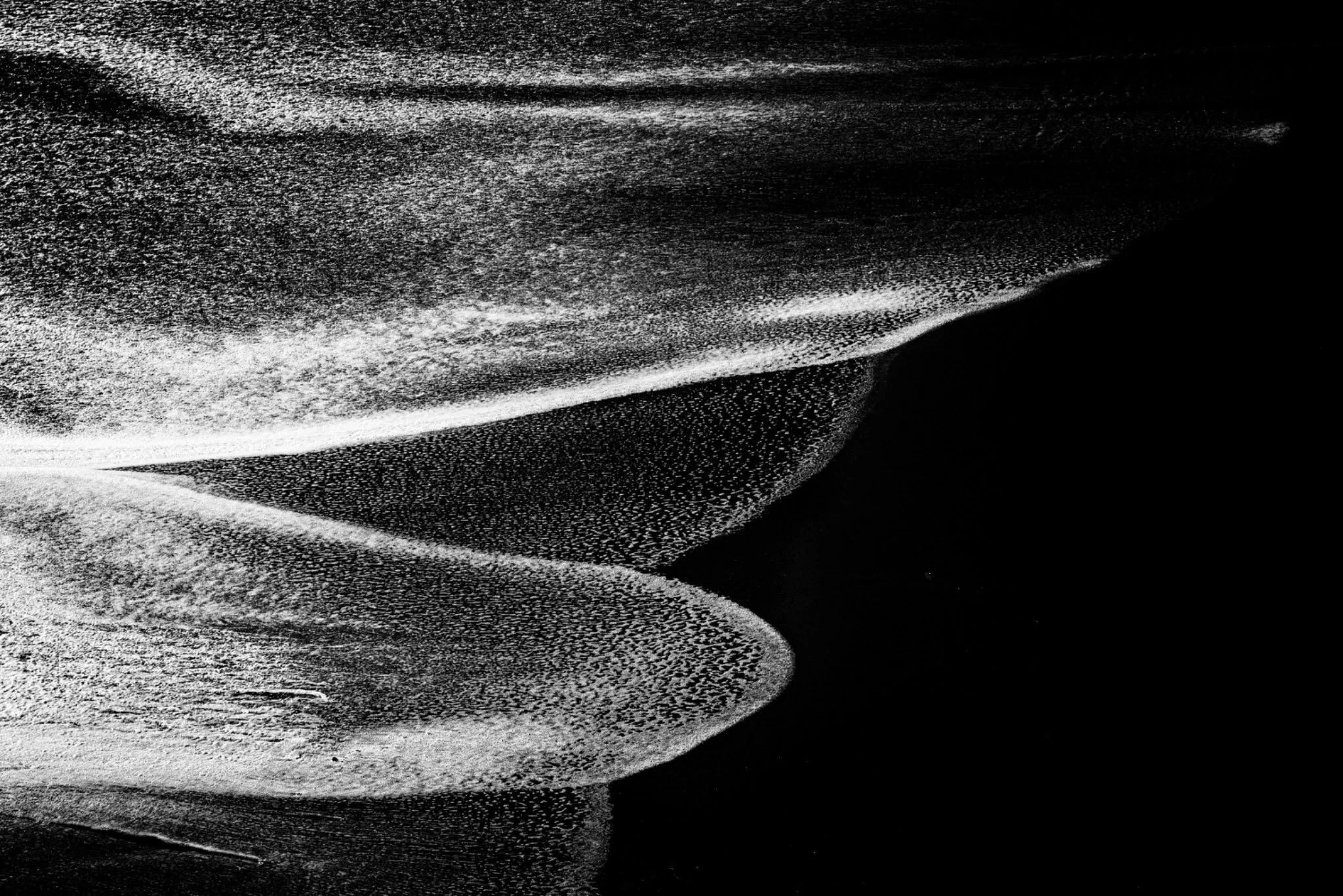 "Iceland Waves" by Hendrik Staiger 