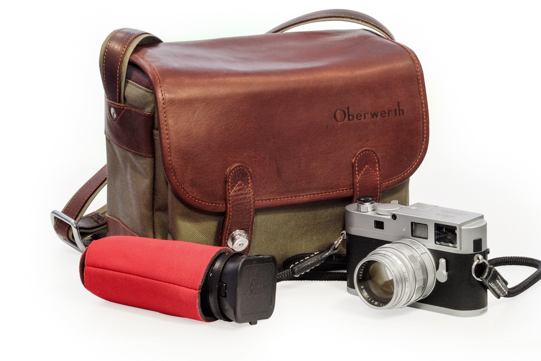 Thorsten von Overgaard Gallery Store - The Camera Pouch of Italian leather  for Leica M and Leica Q