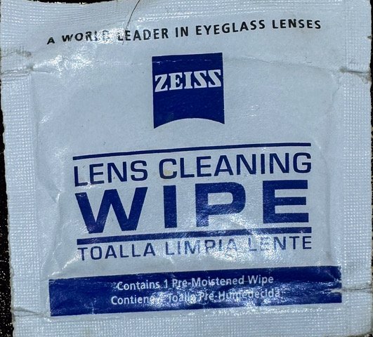 Zeiss one-time lens cleaning wipes come in conveient packets you can carry in your camera bag.jpeg