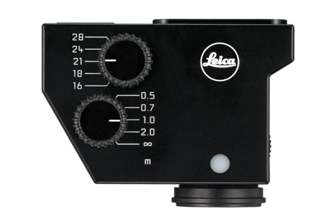 eica Universal Wide-angle Viewfinder M, top view shoewing fical length selector and parallax compensation distance setting dials.jpg.png