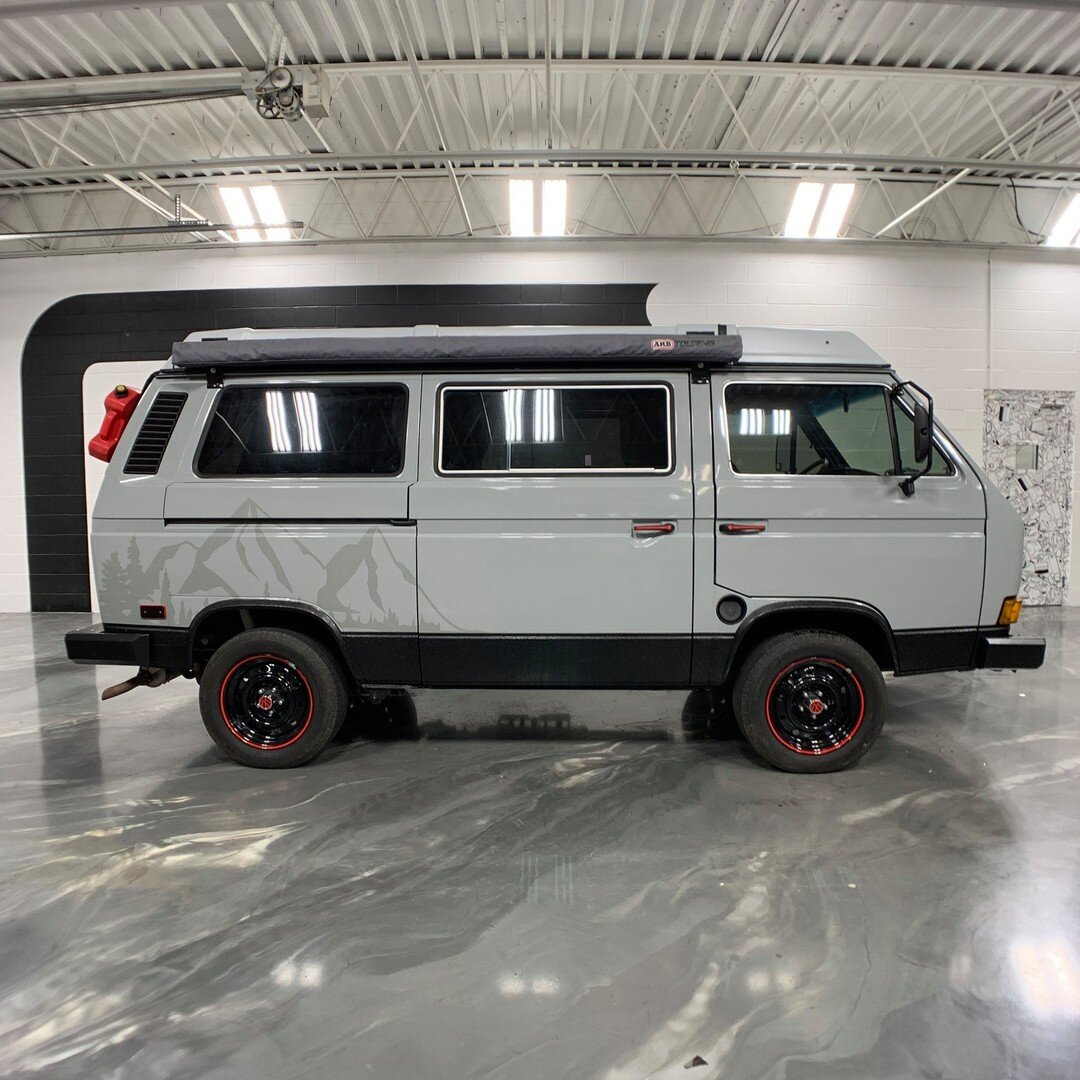 An incredibly unique wrap on a Volkswagen Westfalia featuring red accented details and subtle design elements that lend themselves to this vehicles adventurous personality.
--
#3m #vinyl #vinylwrap #paintisdead #laidnotsprayed #dayton #westfalia #vol