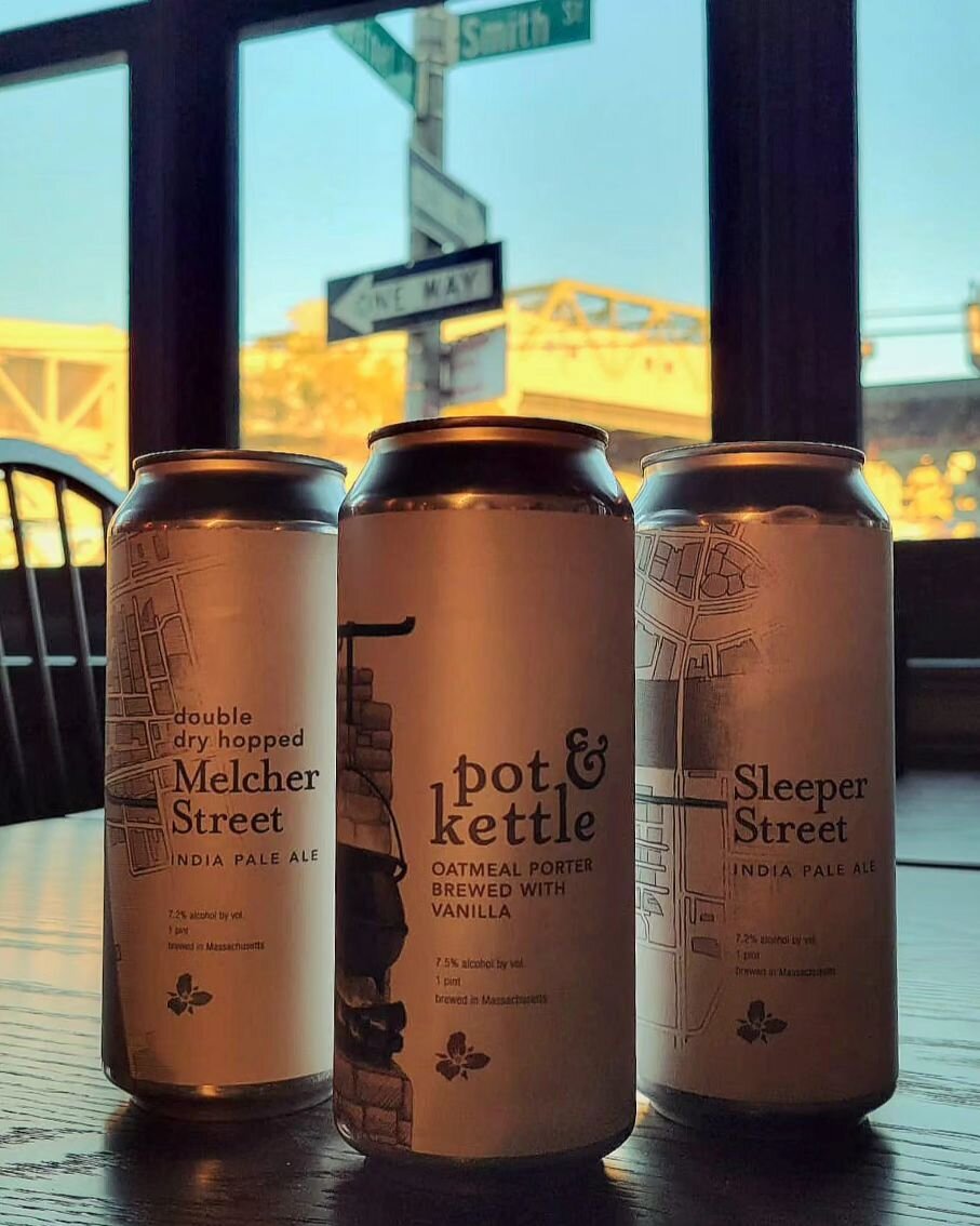 Added to Queue:

A triple-threat from the talented team at @trilliumbrewing. Try this tantalizing trio today!

DDH Melcher Street
New England IPA (7.2%)
Double Dry Hopped Melcher Street is an amped up IPA that features a heavy dose of Mosaic hops. Th