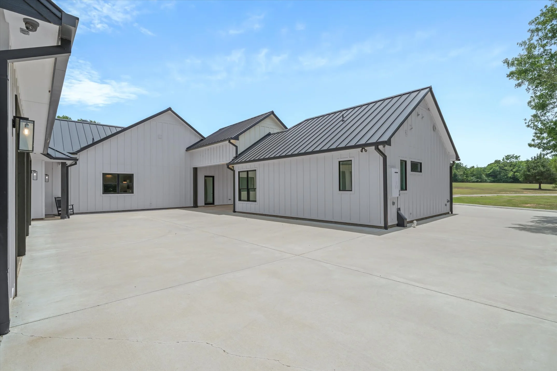 141-12365 FM 859 Edgewood-79.jpg