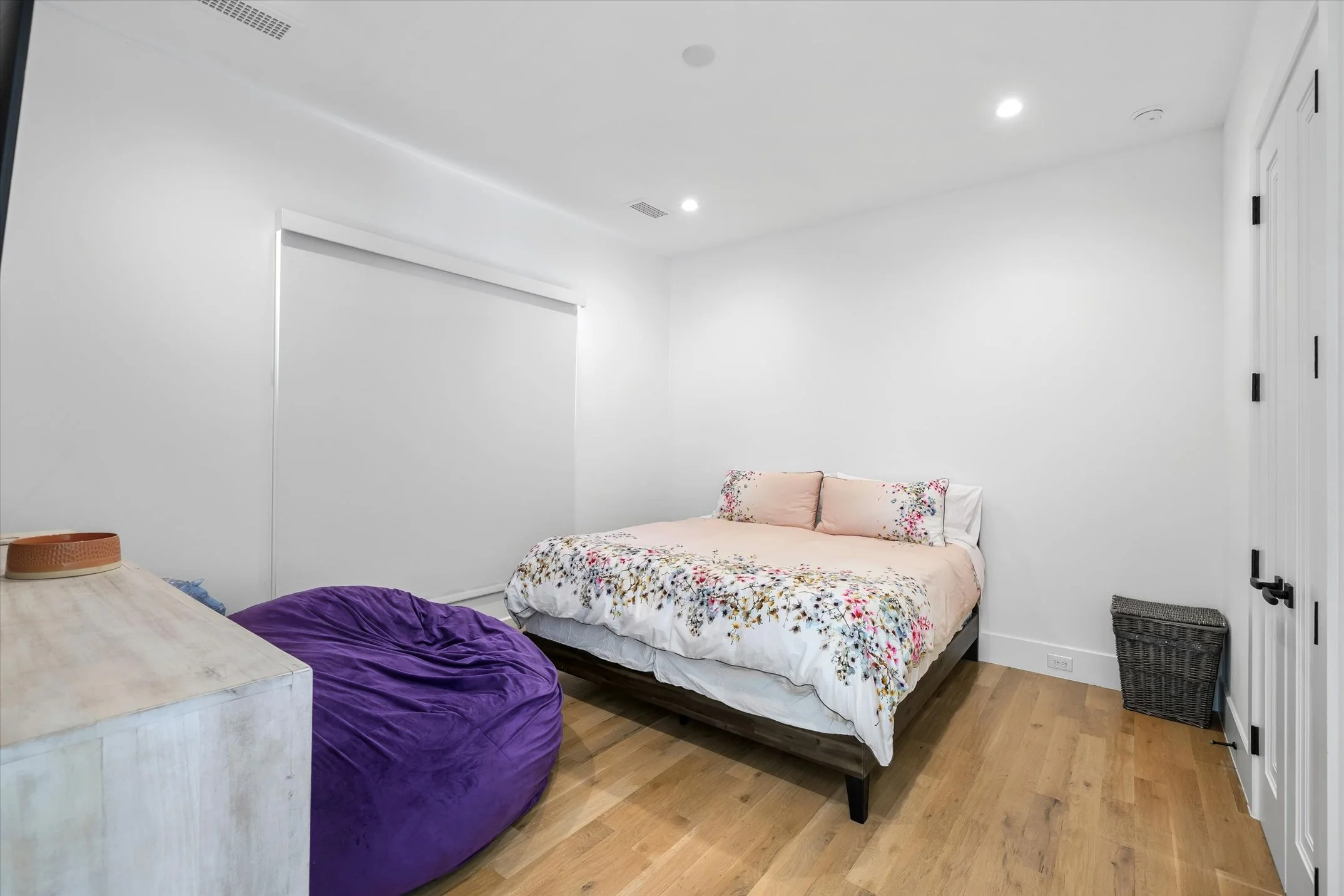 137-12365 FM 859 Edgewood guest house-13.jpg