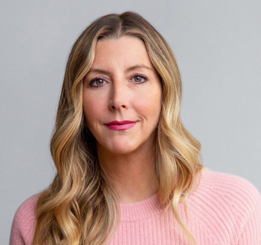 After starting her career in sales, Blakely noticed that there was a gap in the market for comfortable and flattering undergarments for women. 🩲 In 2000, she founded Spanx with just $5,000 and no prior experience in the fashion industry. Blakely use