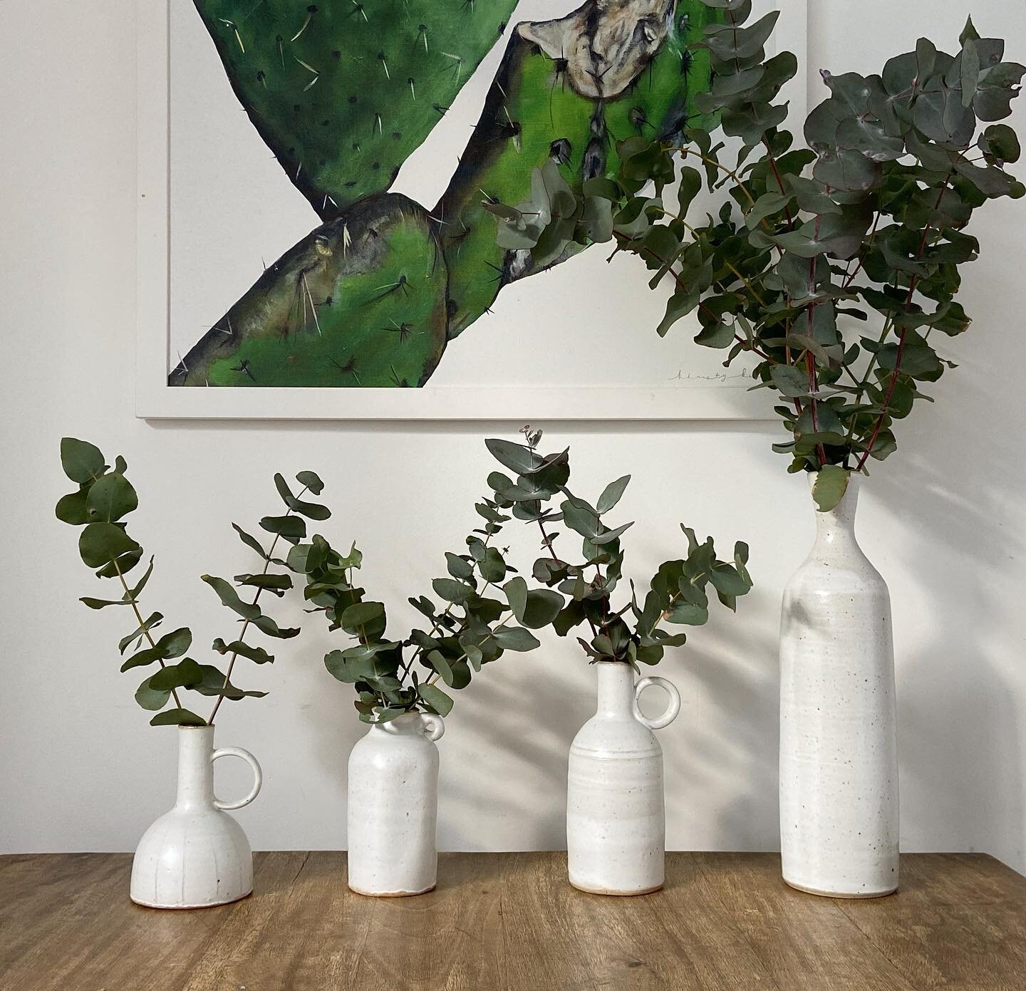 An arrangement of vases for the grid. I put these ones up in my stories the other day - thanks to everyone who voted! You can swipe if you want to see the final results. Have been living with these shapes for a bit now, and I think the one on the far