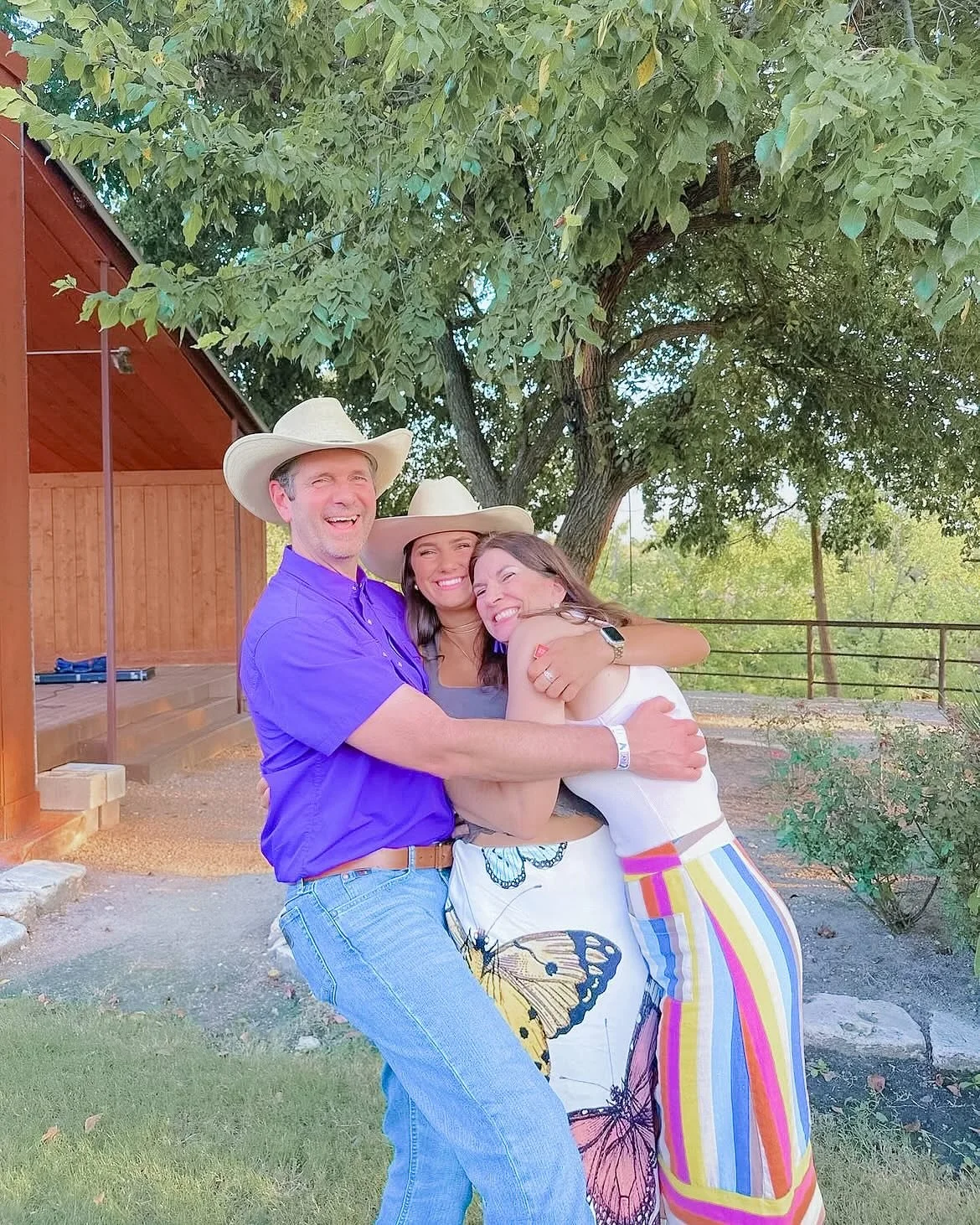 It takes the best to raise the best! We&rsquo;re so grateful to have people who make family weekend worth celebrating ❤️ Tag a family member you wish was on campus every weekend!