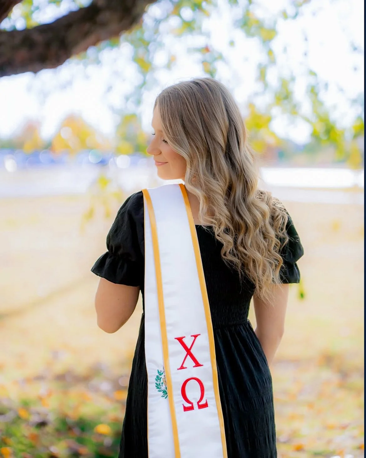 A huge congratulations to all of our fall graduates! We are so proud of your hard work and dedication to get here. Welcome to your lifetime membership in Chi Omega, and don't forget to check out an alumnae chapter near you! 🎓